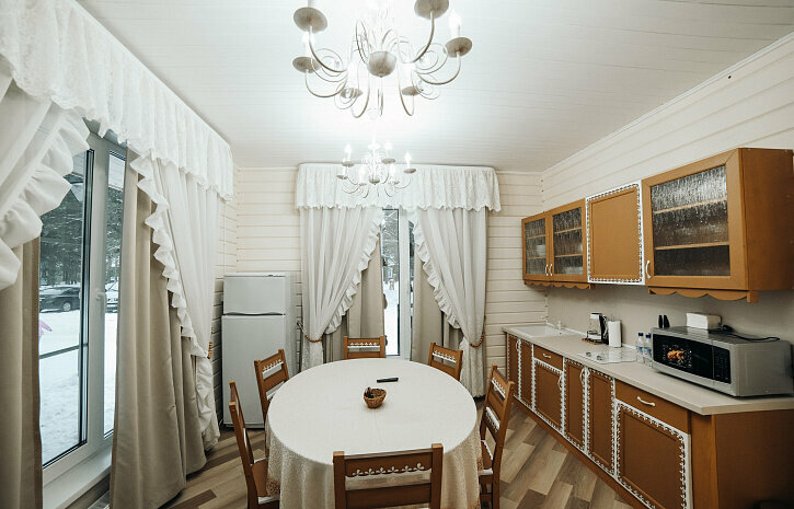 Гостевой терем №12  "Пряничный домик"