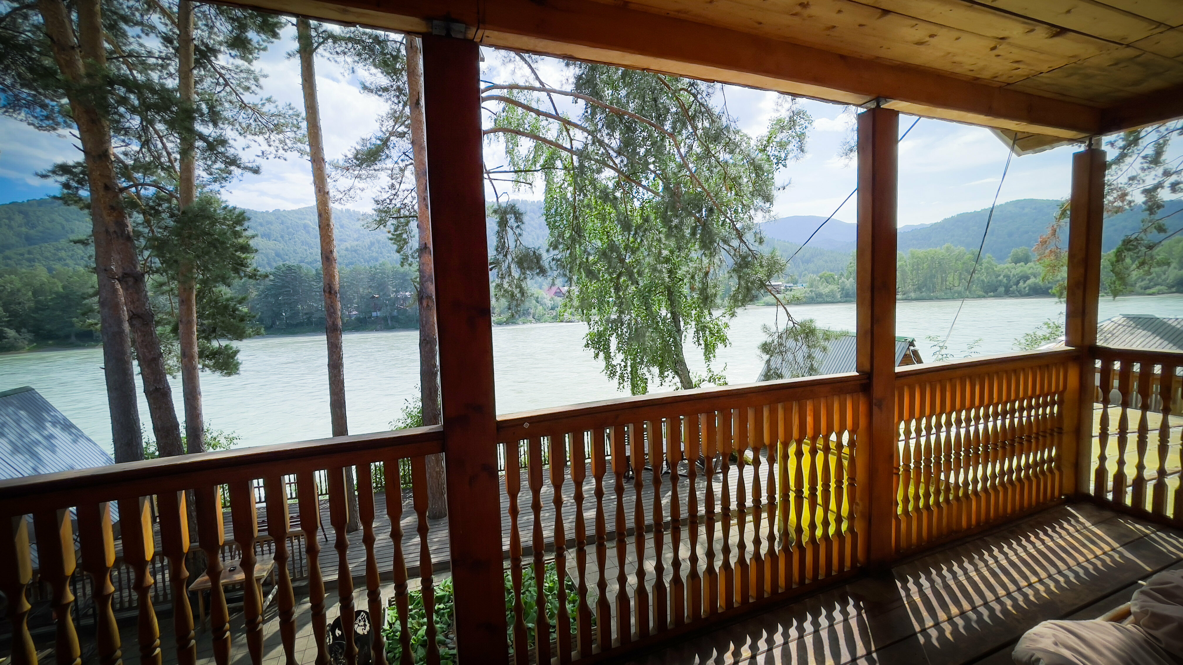 Коттедж с собственным бассейном