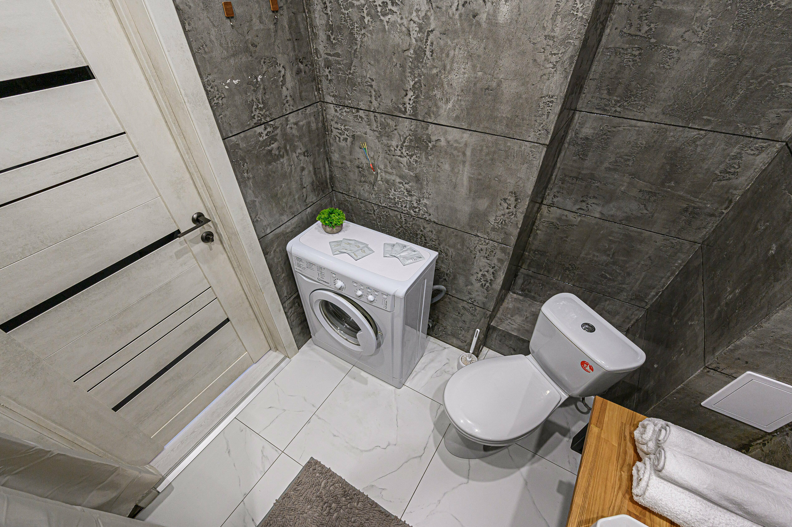 2. Однокомнатная на Покатной 55а на 7* этаже (12)