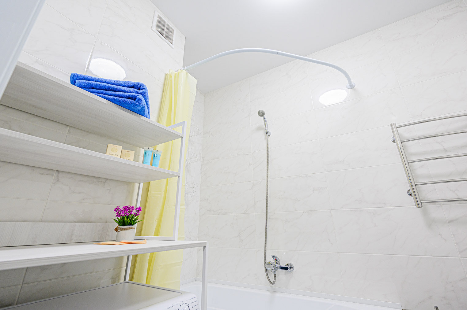 0.  Однокомнатная на Покатной 55а на 7 этаже (37)