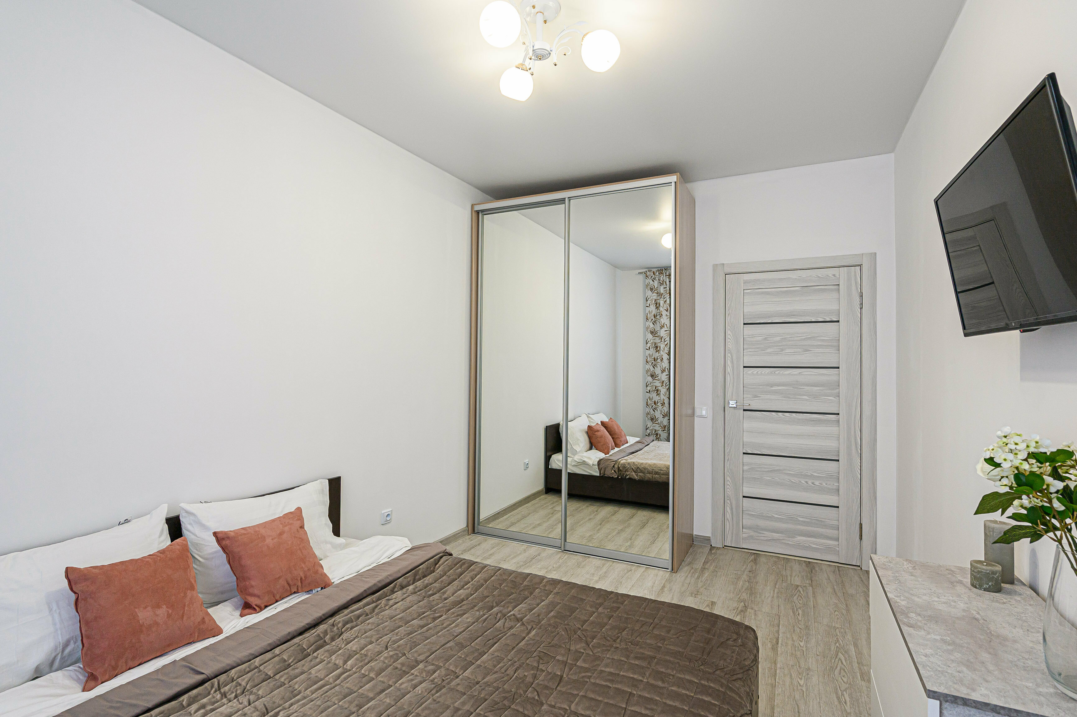 1. Однокомнатная на Покатной 55а на 20 этаже (33)