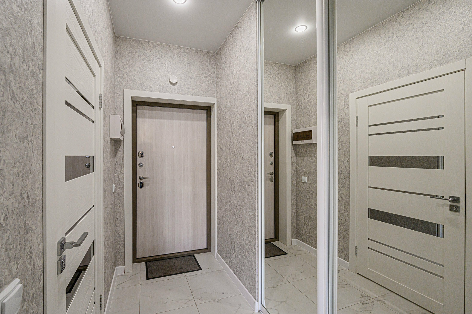 2. Однокомнатная на Покатной 55а на 10 этаже (36)