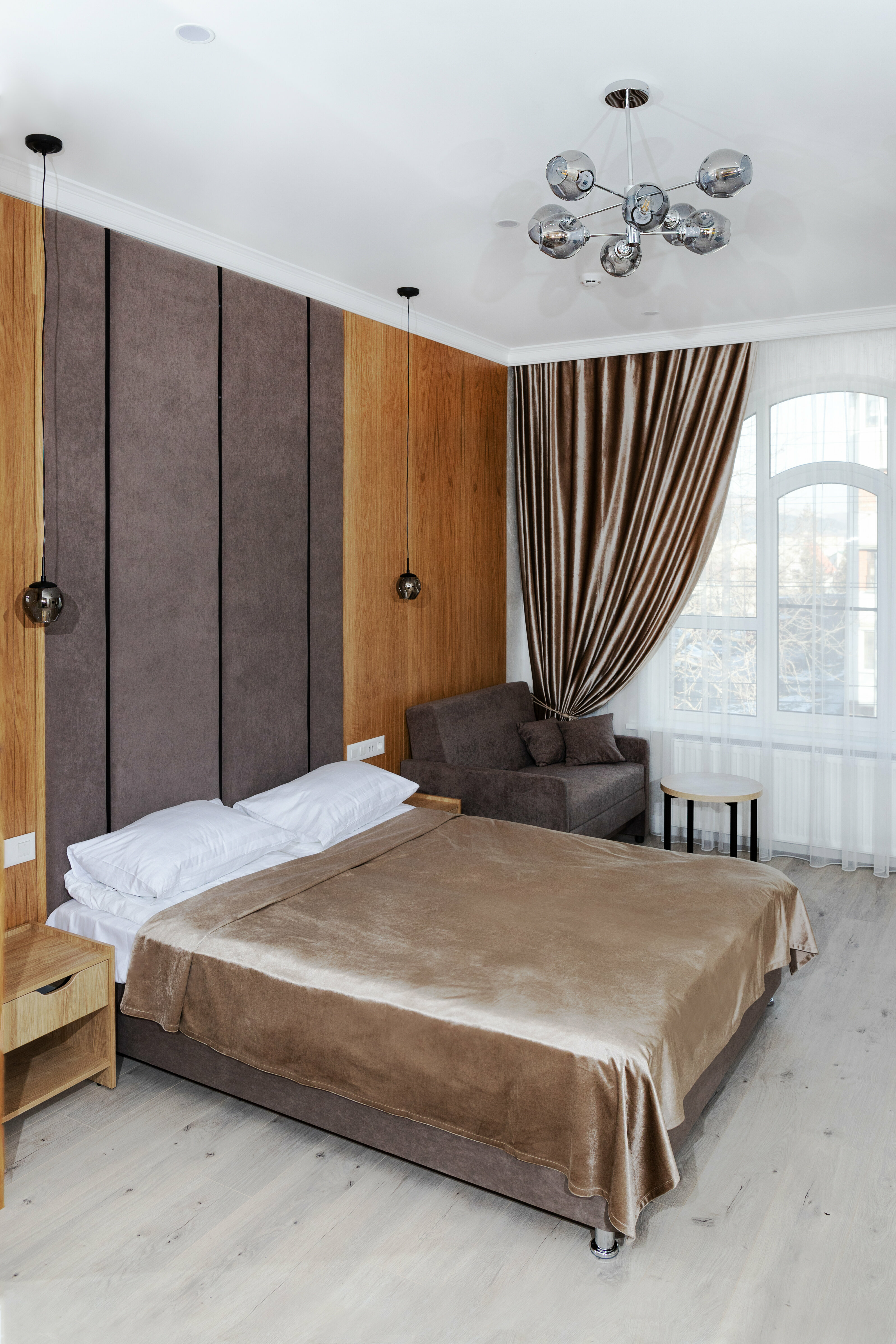 Двухместный улучшенный номер с двуспальной кроватью