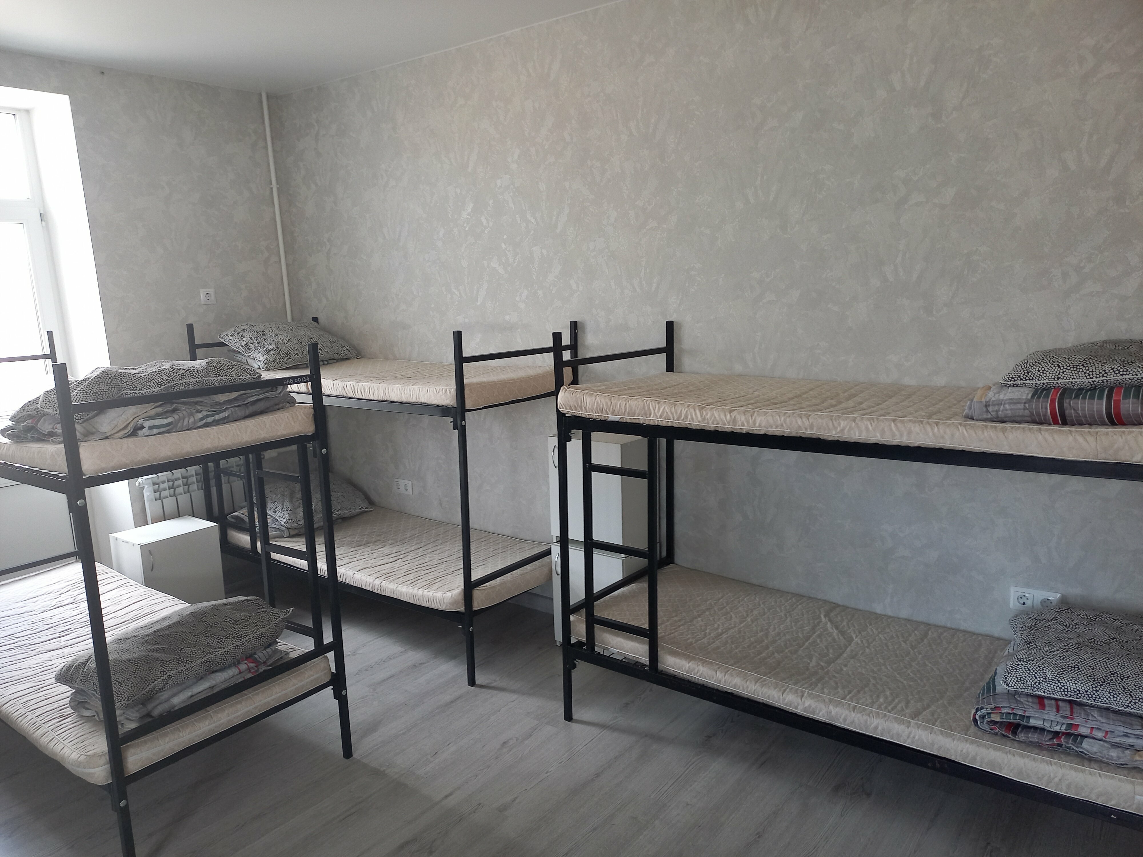 Общий номер на 8 койко-мест для женщин