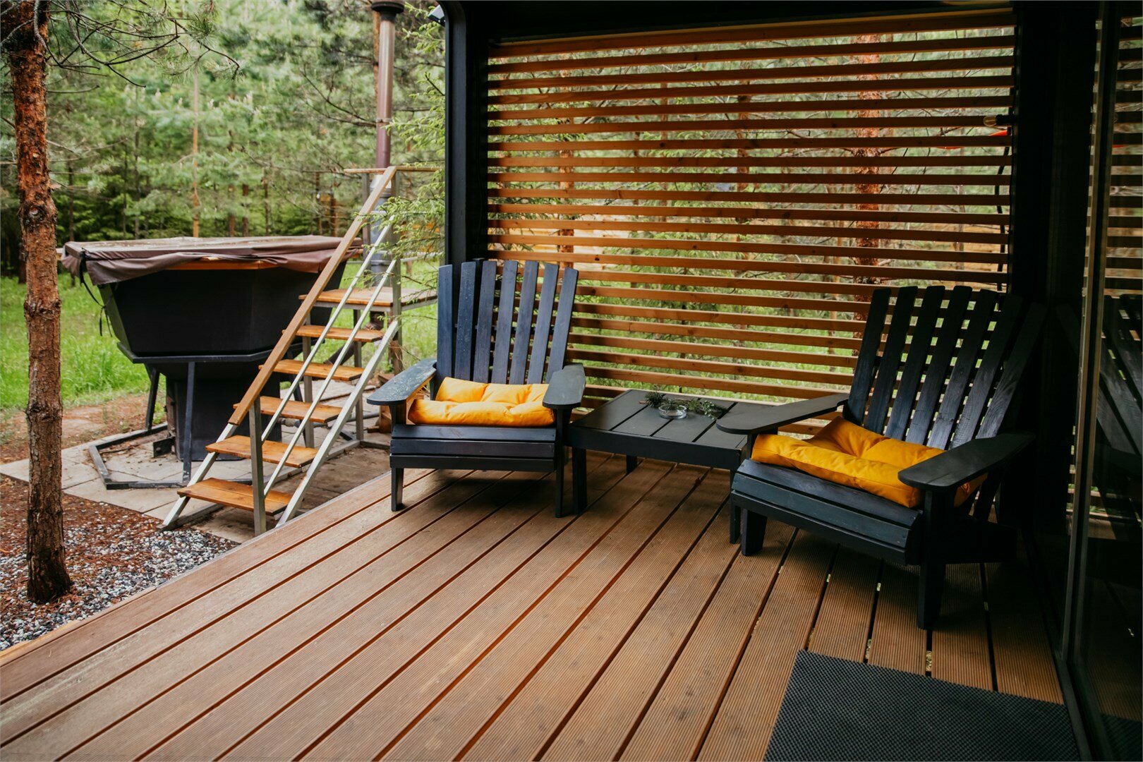 Коттедж с видом на лес