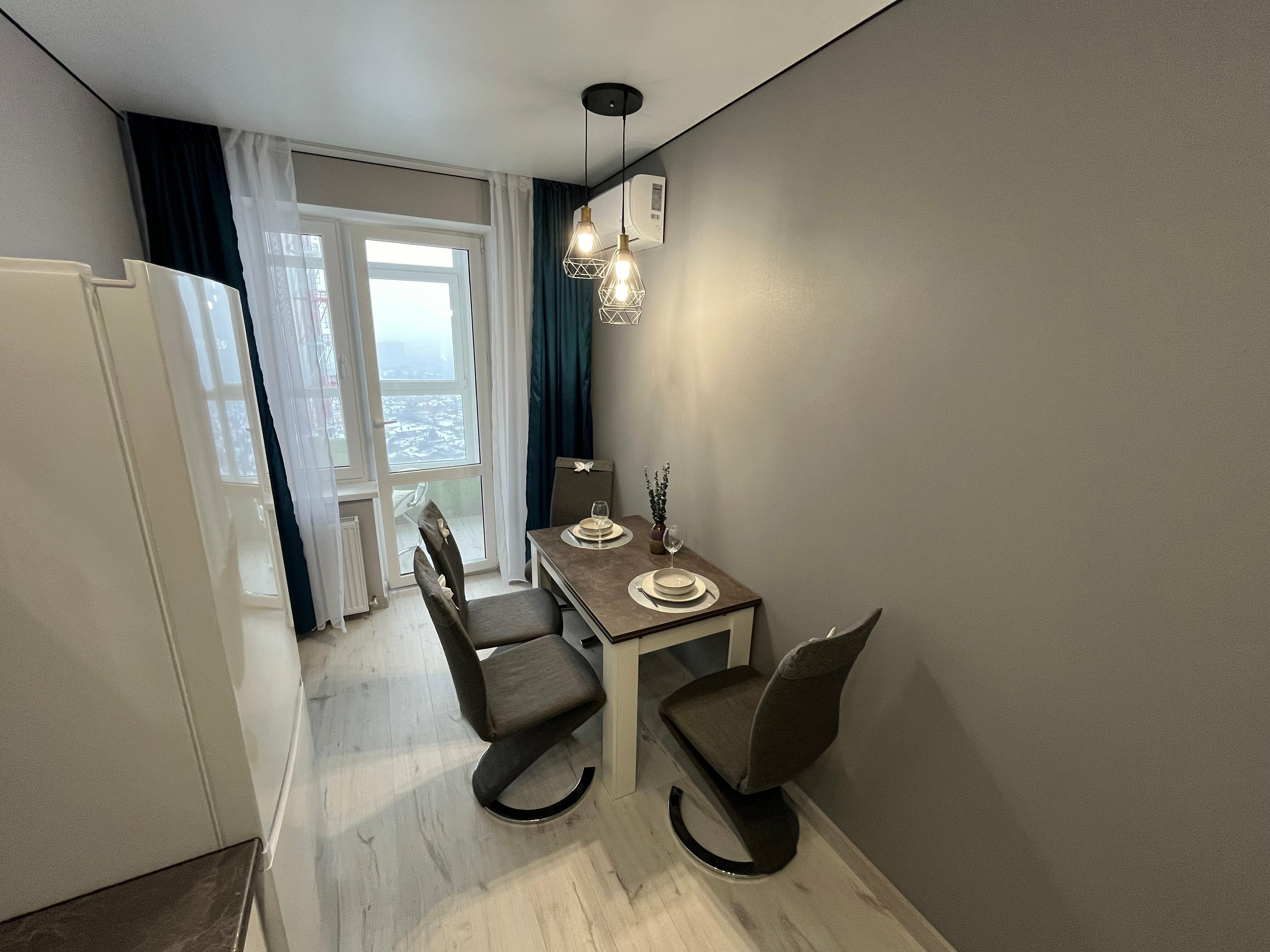 Четырехместный номер с балконом