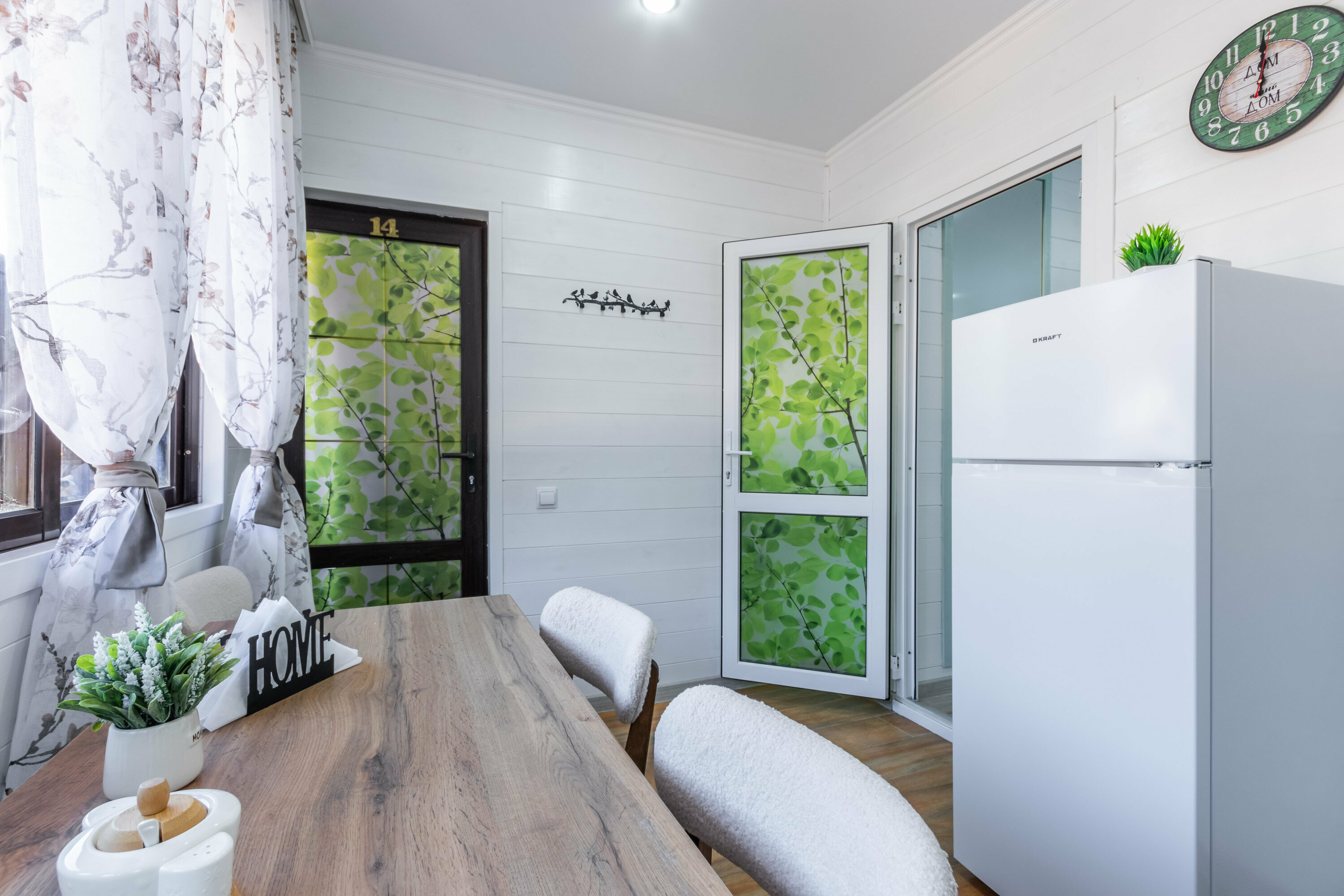 Апартаменты шестиместные двухкомнатные