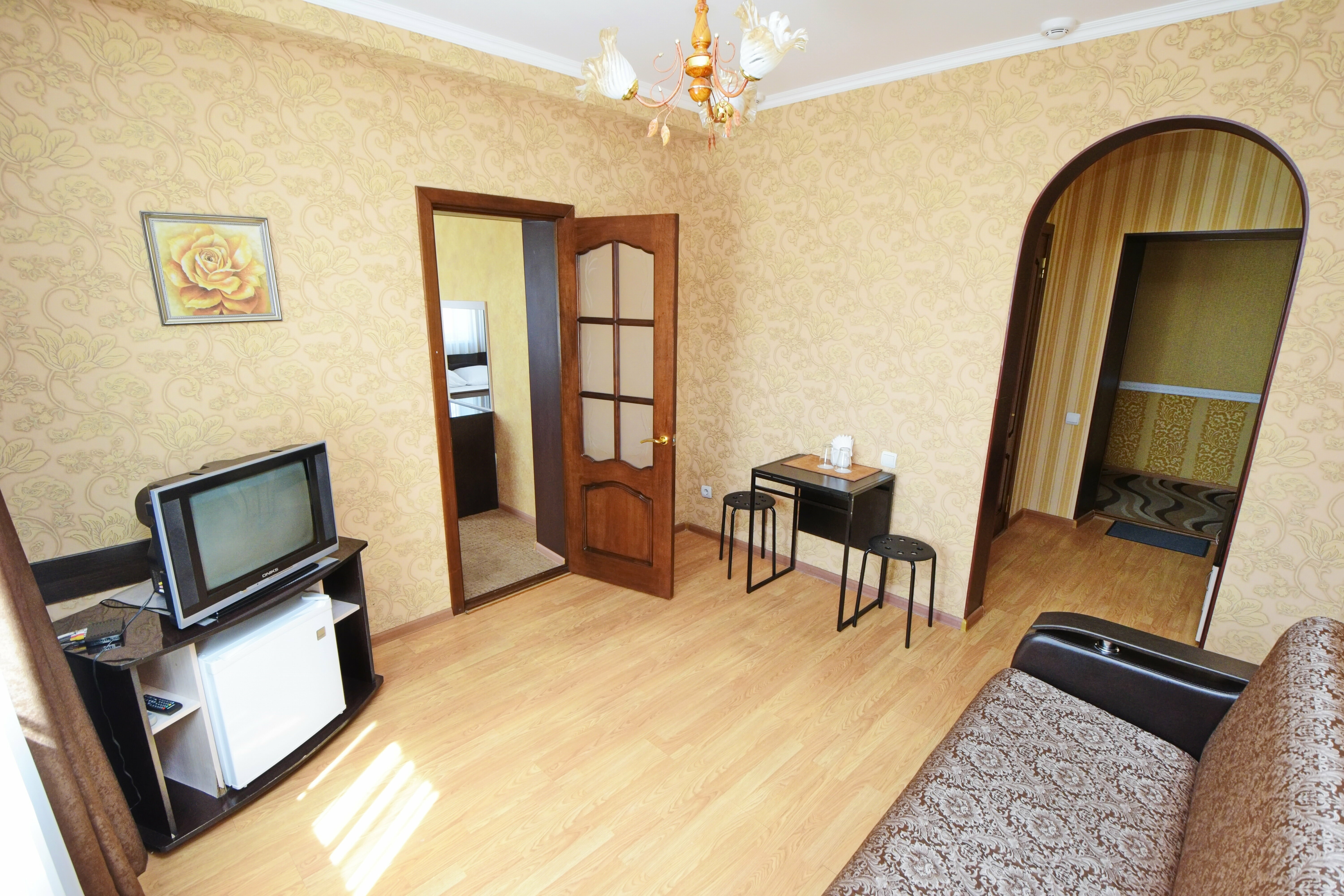 Большой двухместный номер с 1 кроватью