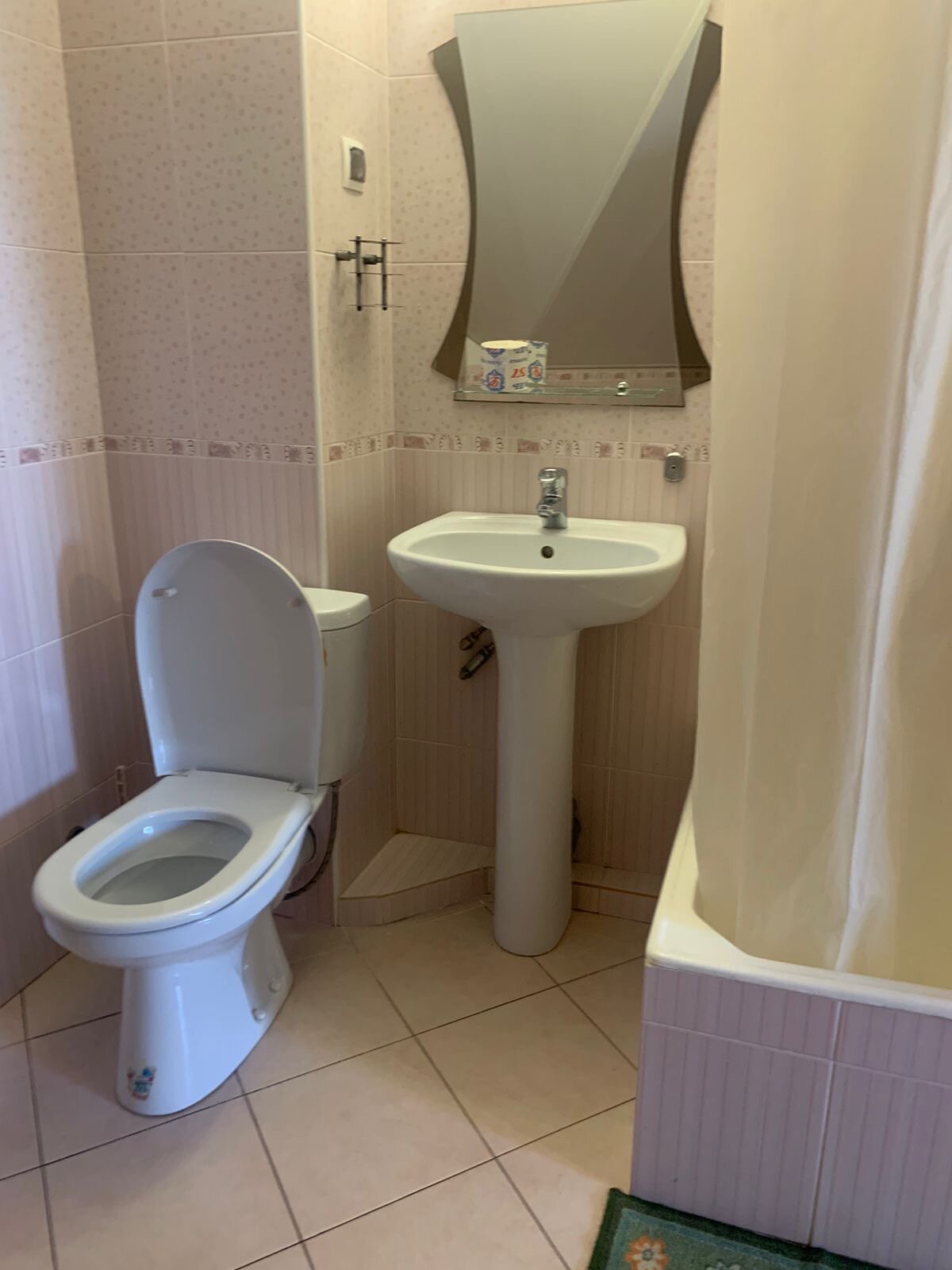 Стандартный трехместный номер