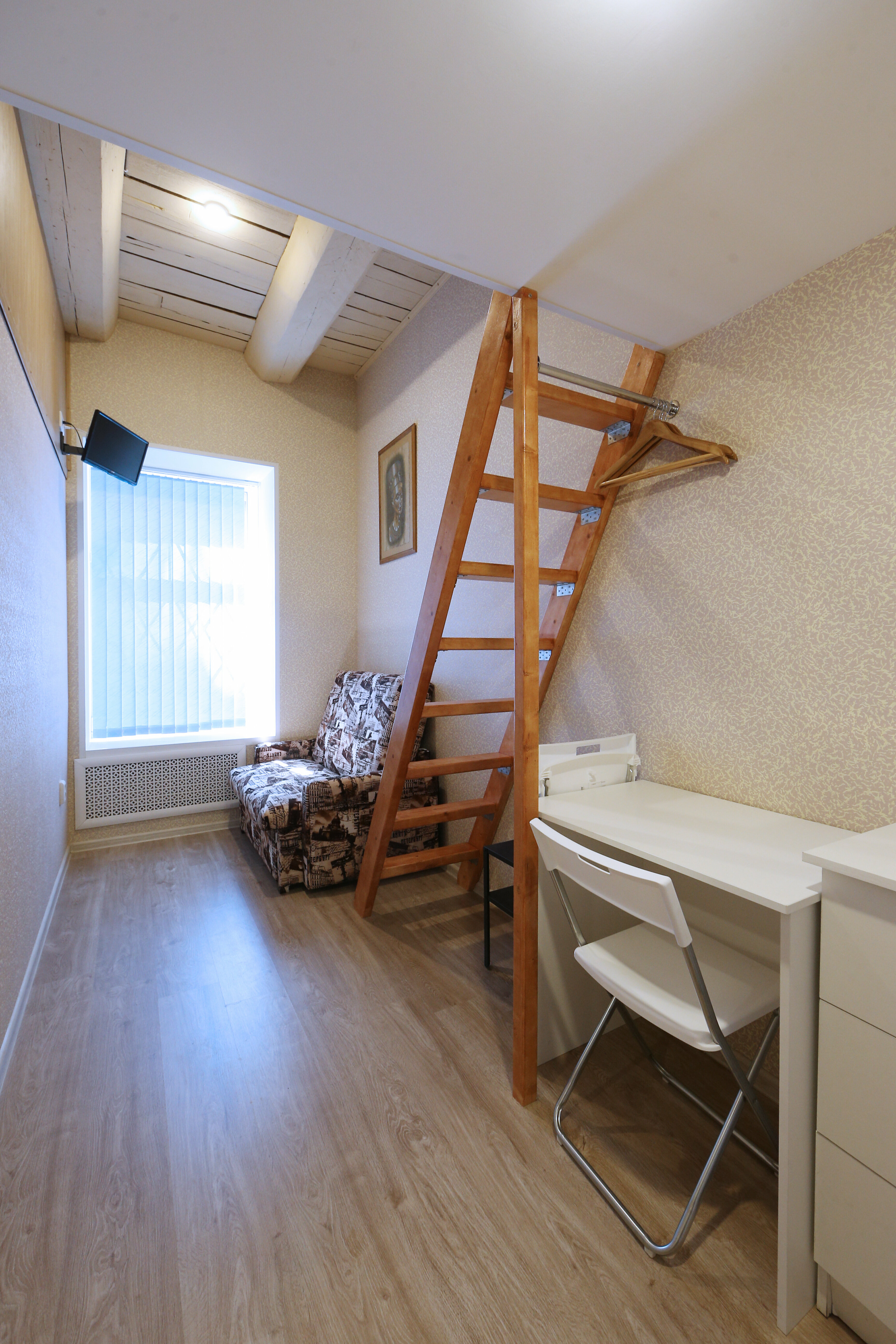 Двухуровневый четырехместный номер