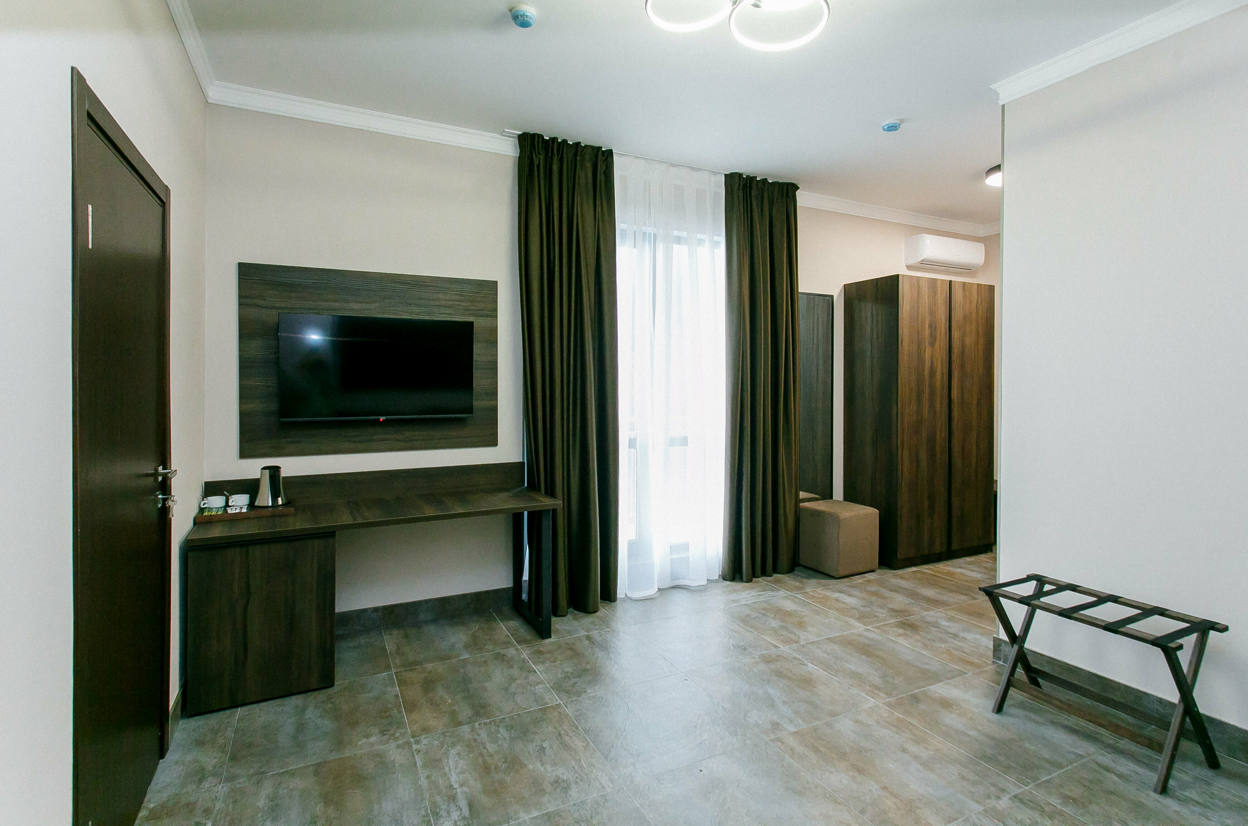 Двухкомнатный Люкс с видом на море и балконом