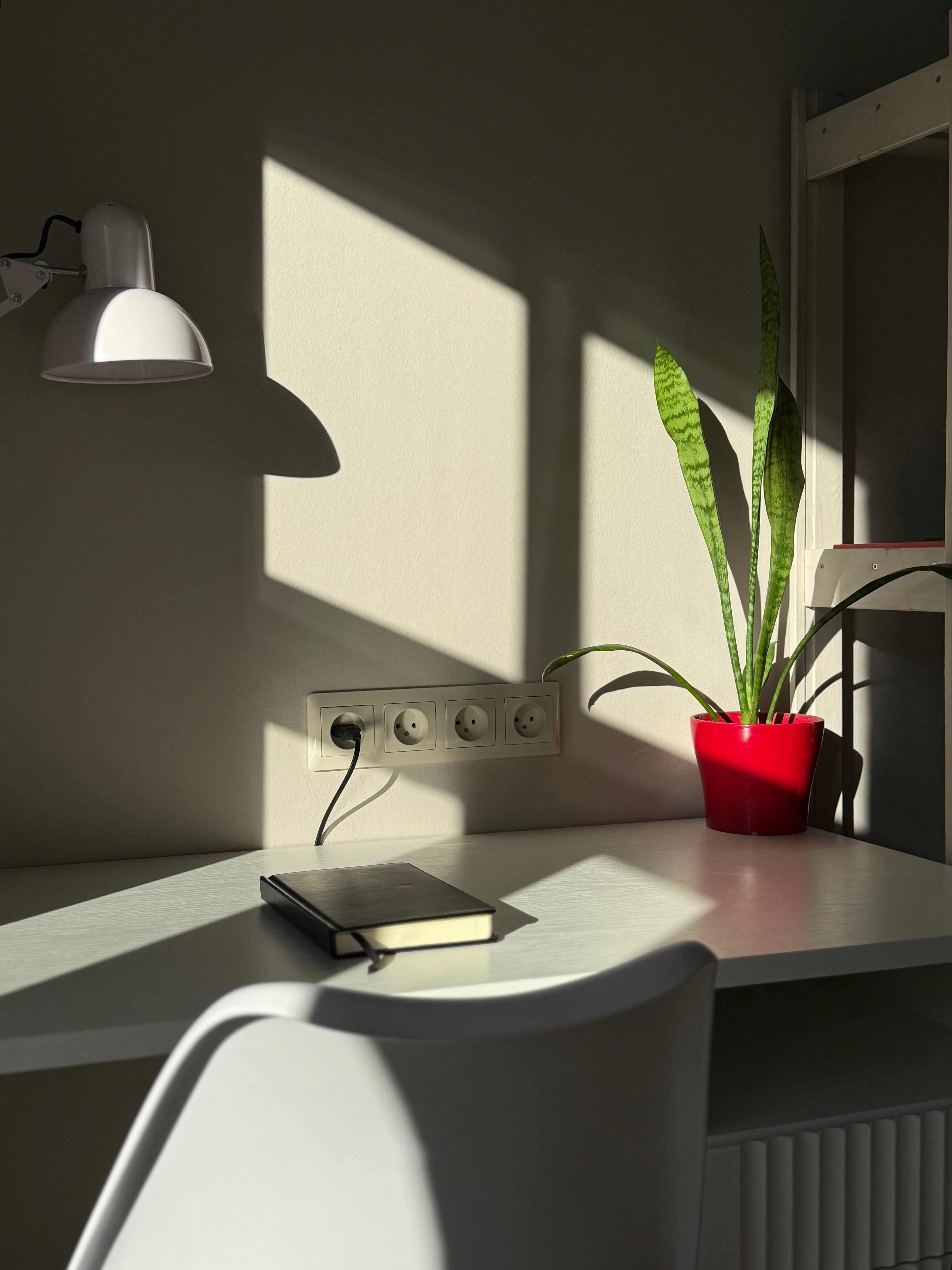 Трехместный номер с общей ванной комнатой