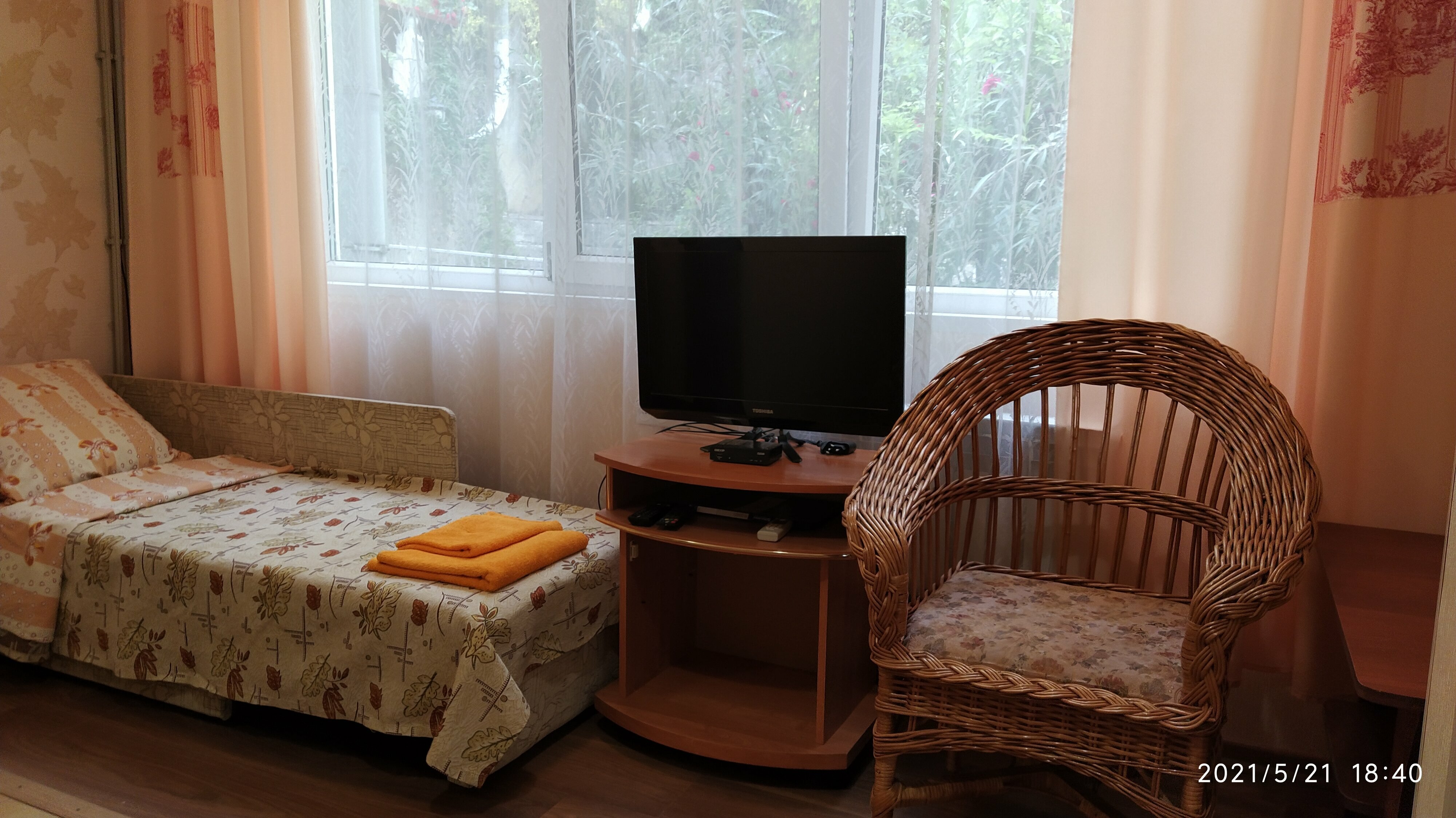 № 4 С выходом на общий балкон, вид на террасу