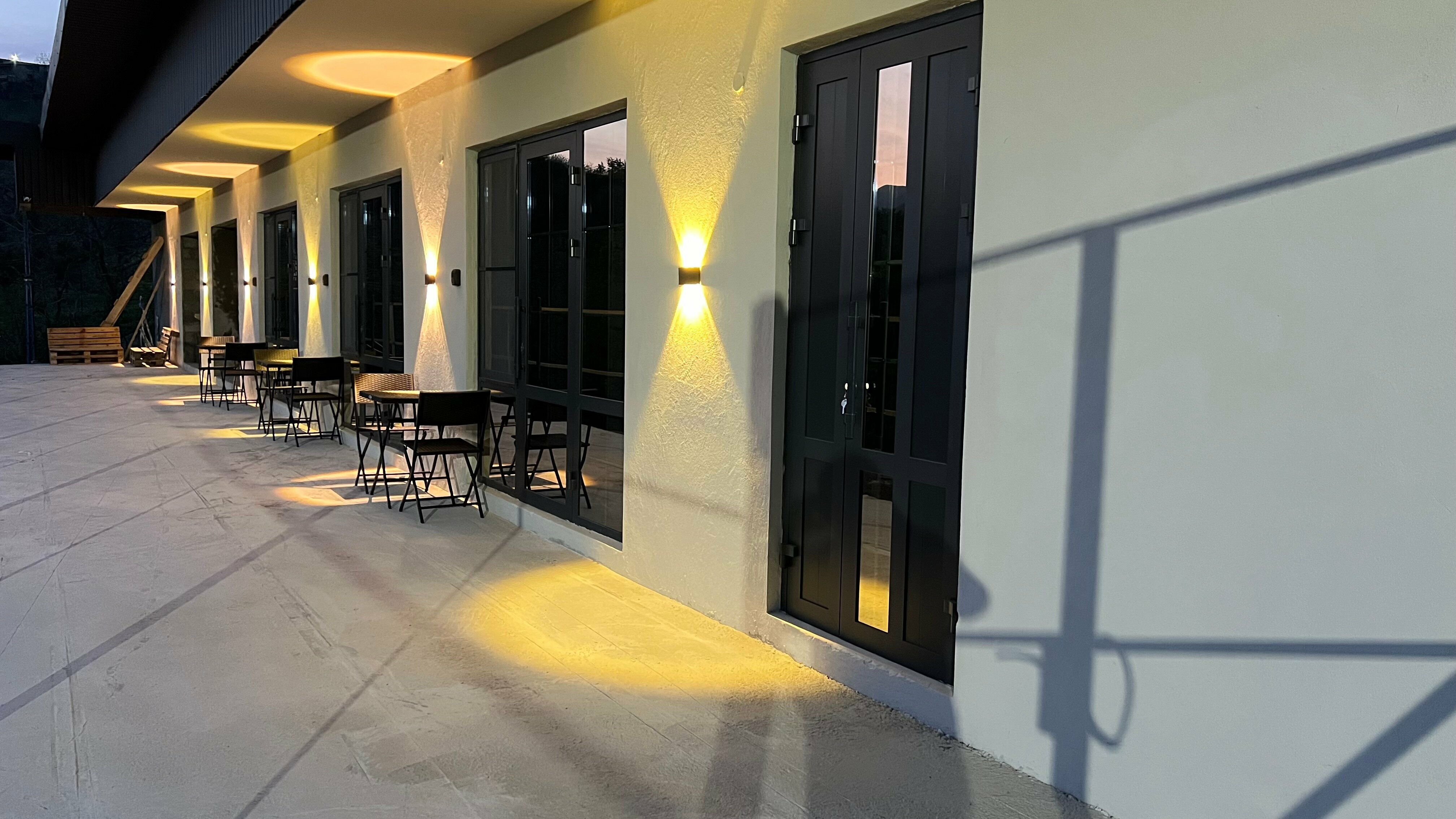 Семейный номер с видом на горы