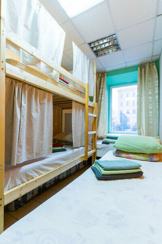 Семейный номер с общей ванной комнатой