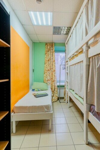 Кровать в общем 5-тиместном номере