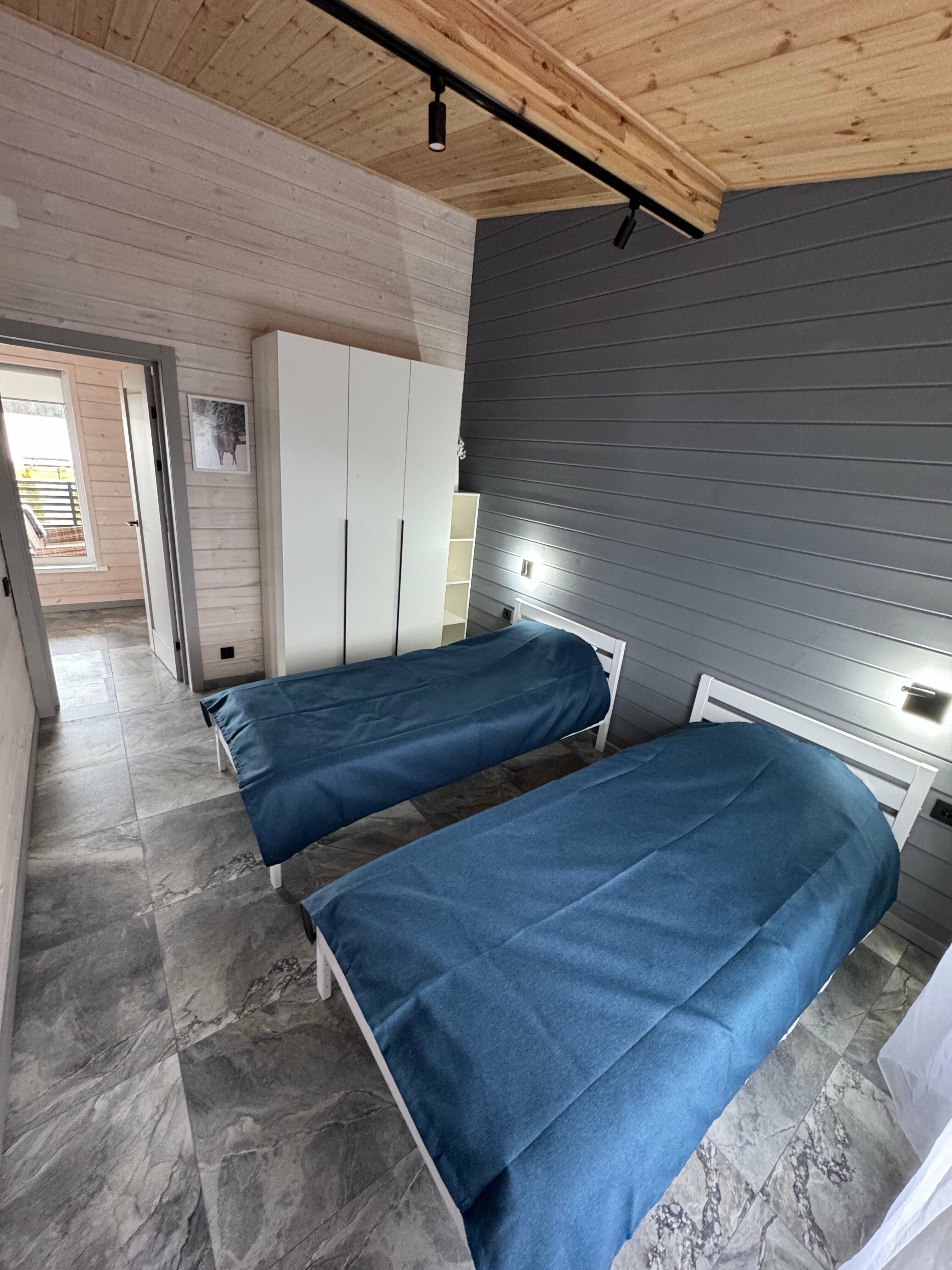 Коттедж с видом на озеро