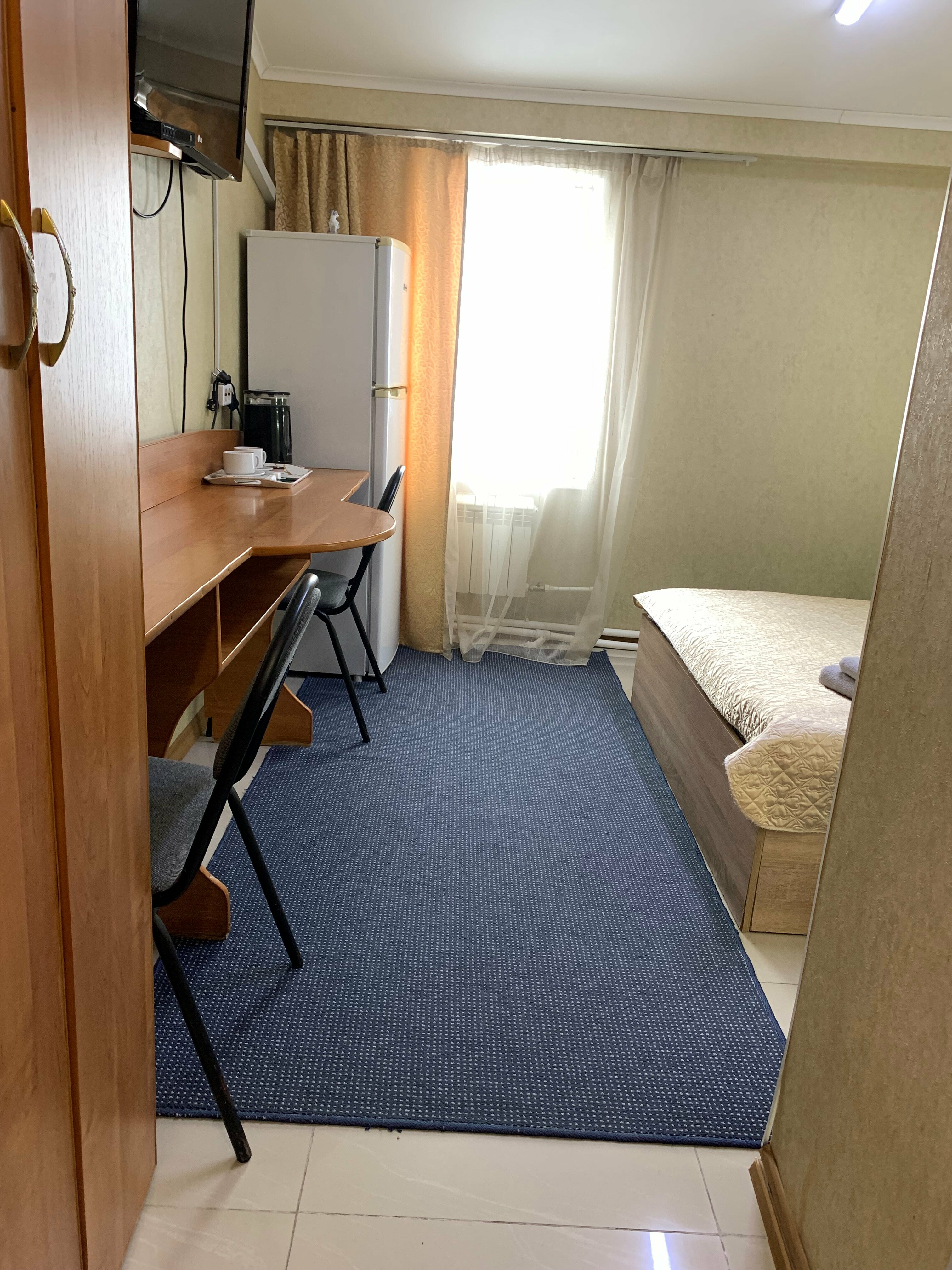 Двухместный номер стандарт, с 1 двуспальной кроватью