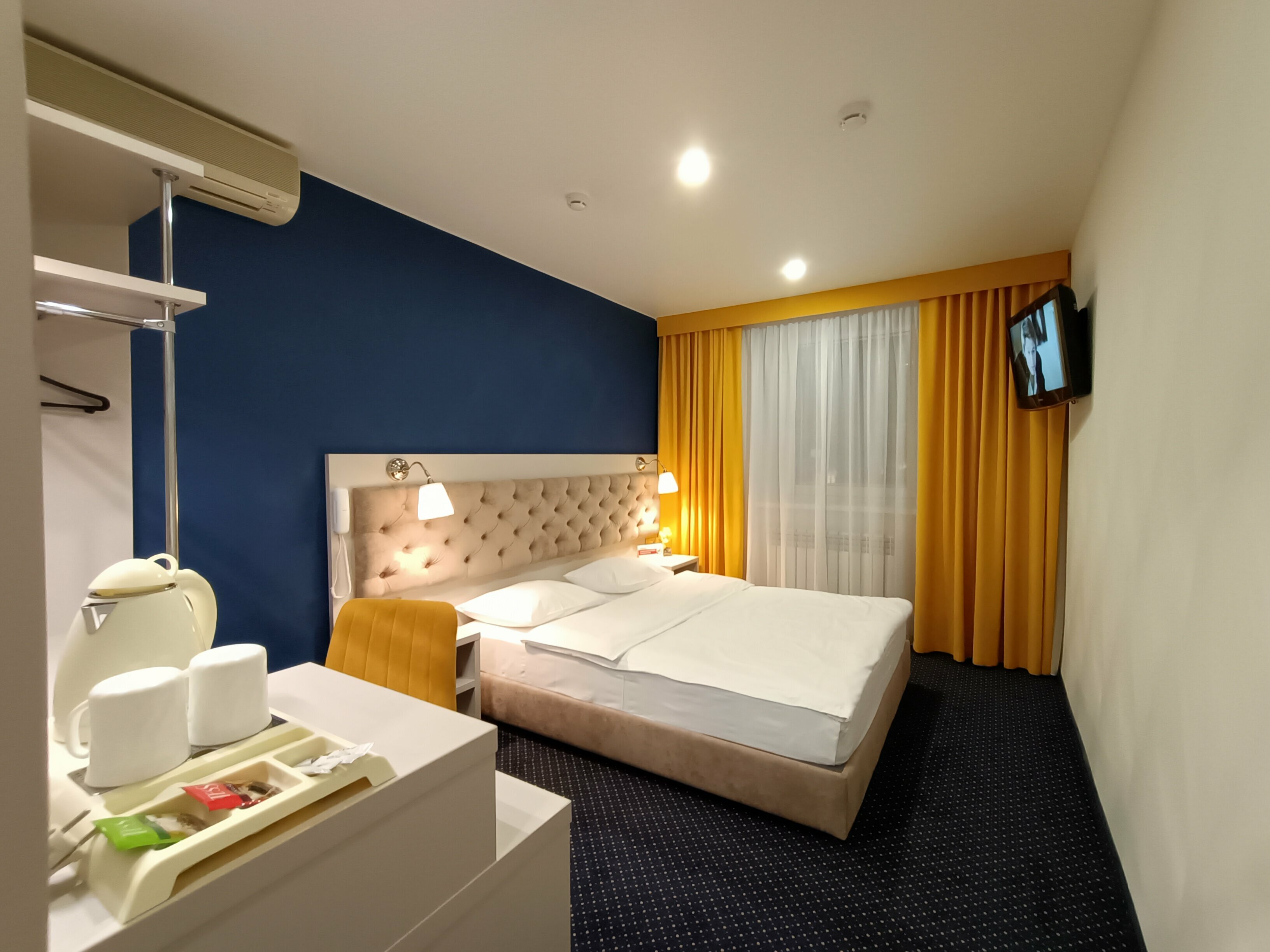 Стандарт Улучшенный с большой двуспальной кроватью/Double