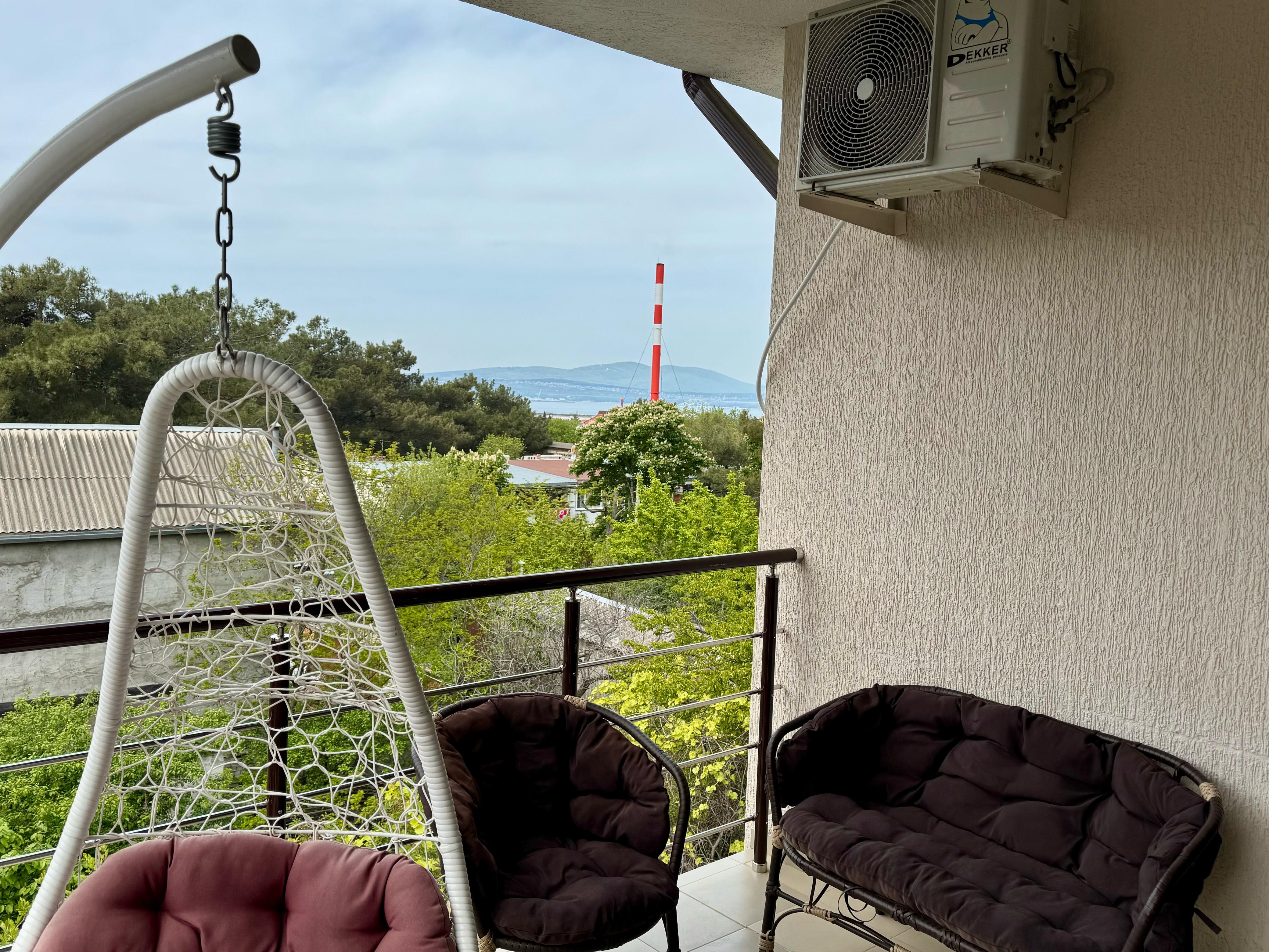 Трёхместный с террасой