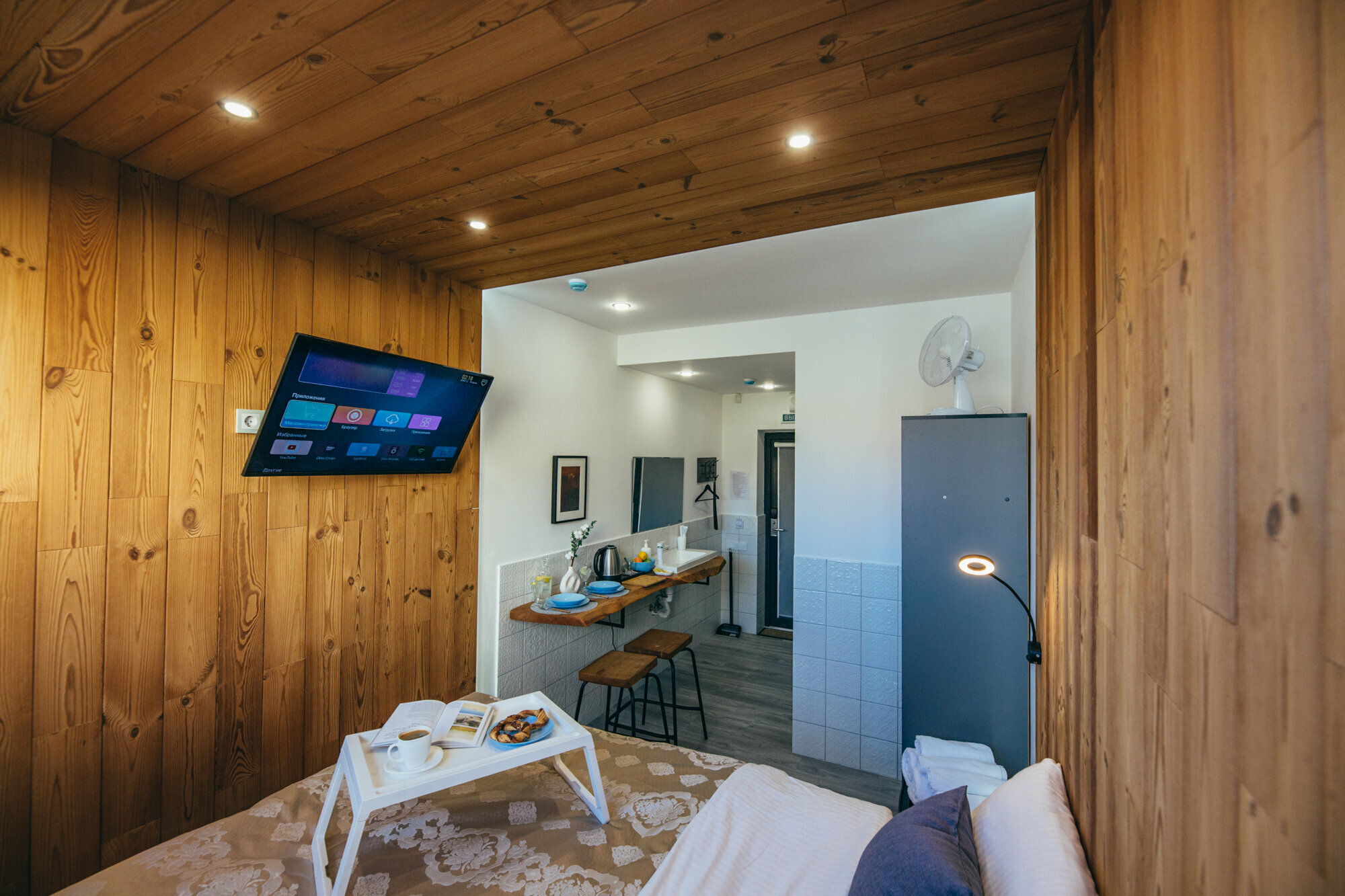 Мини-студия с выходом на террасу