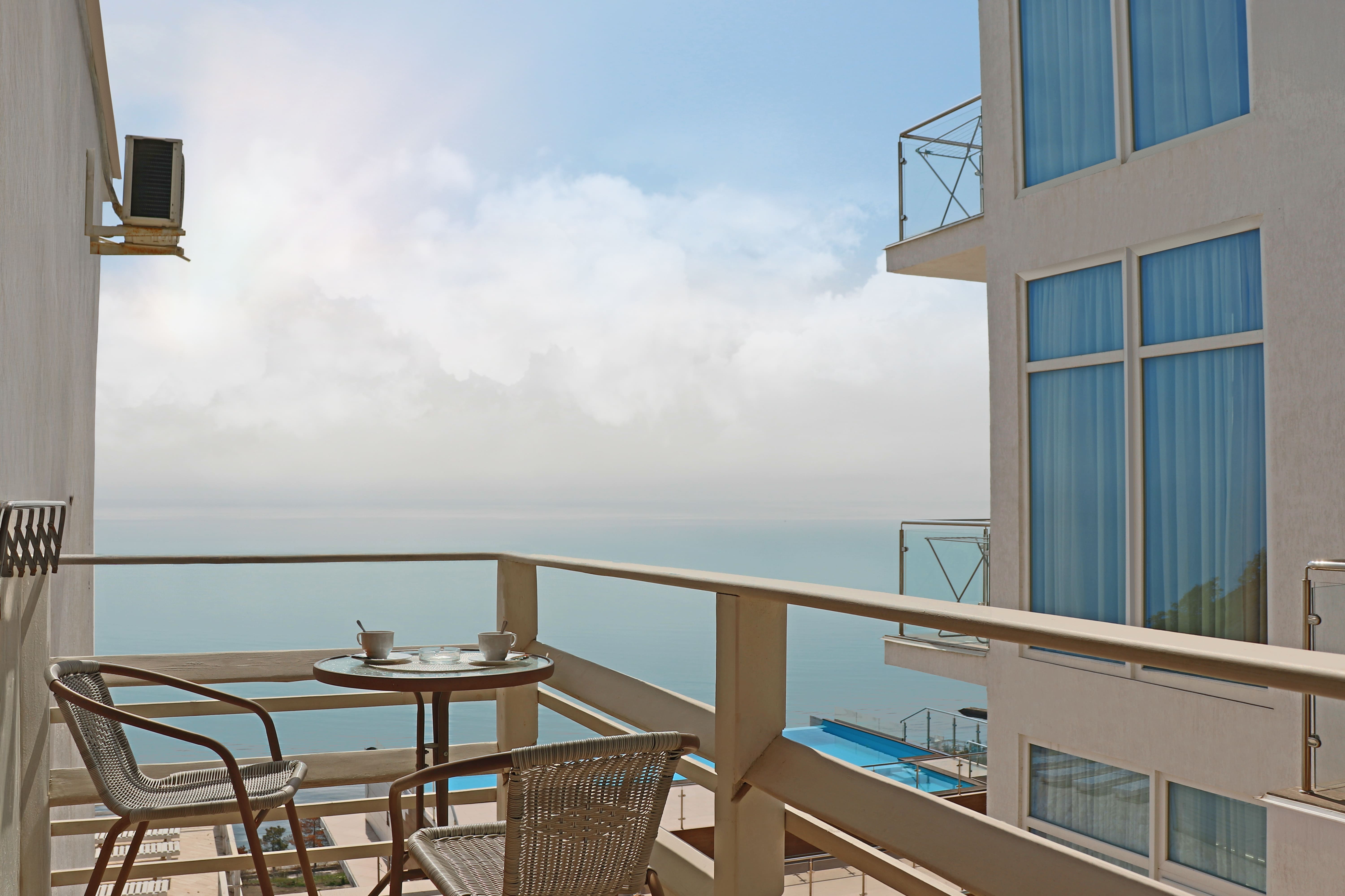 Полулюкс Делюкс