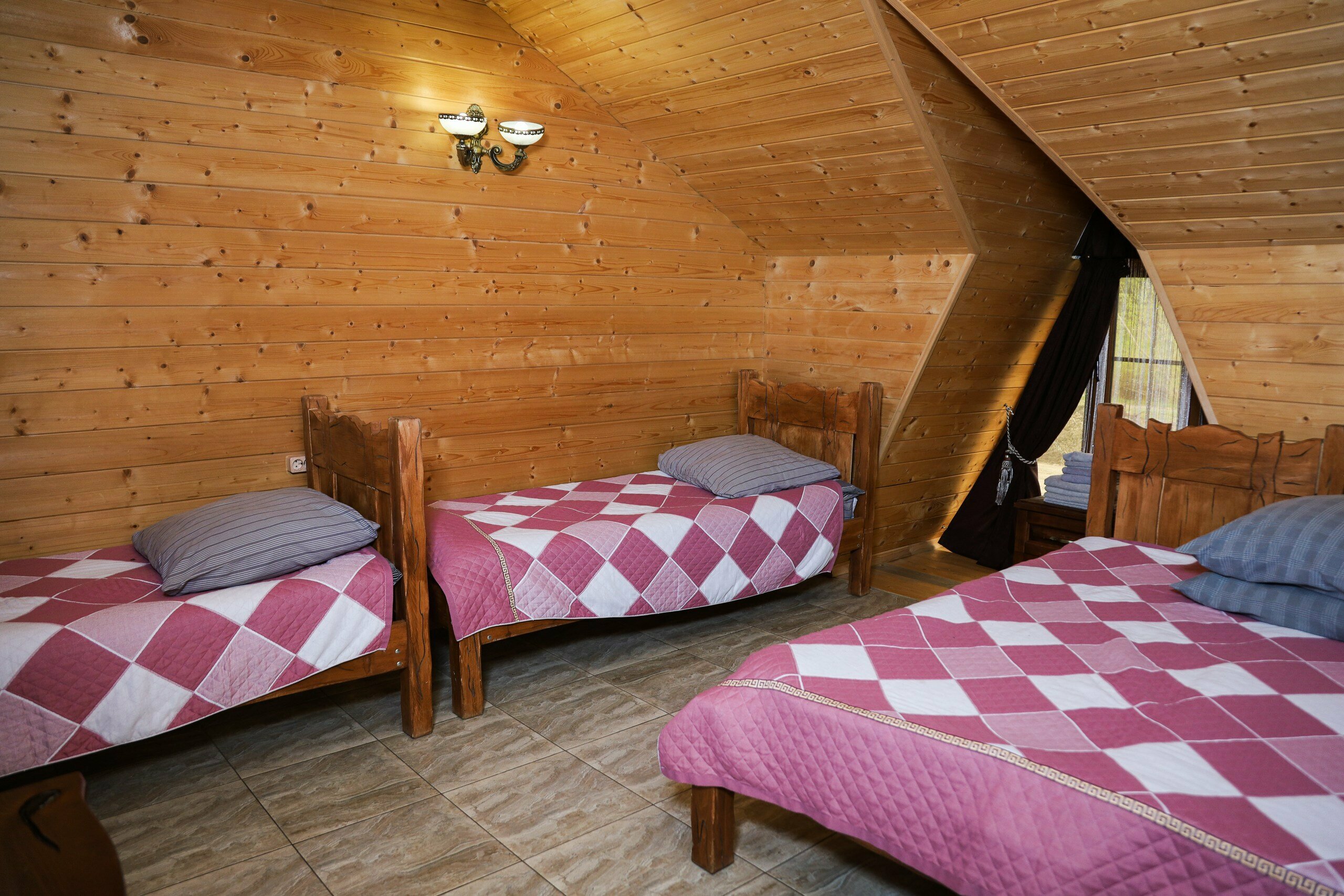 Дом над баней  на 8 чел.  №9, 10 цена за номер