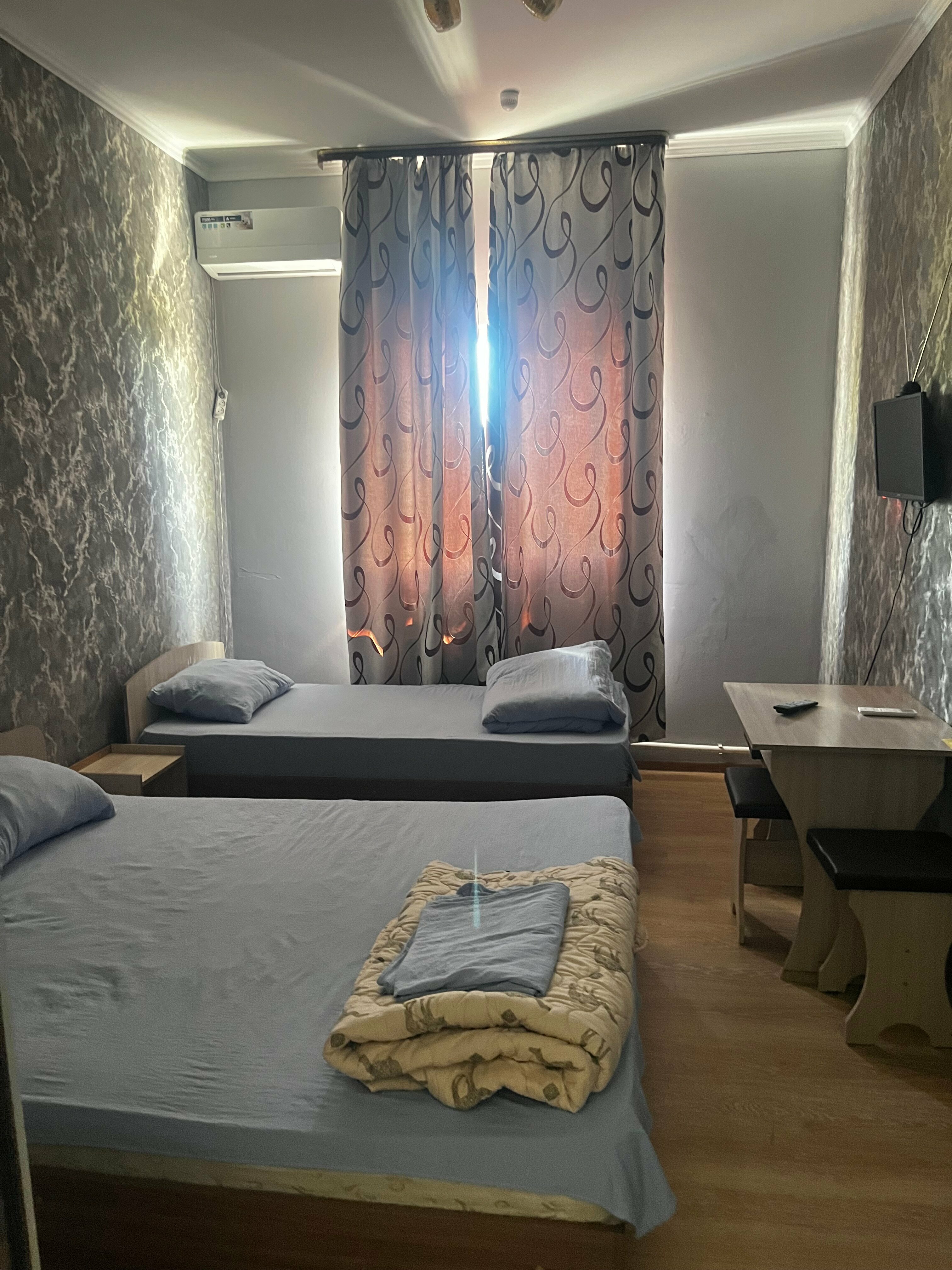 Бюджетный трехместный номер