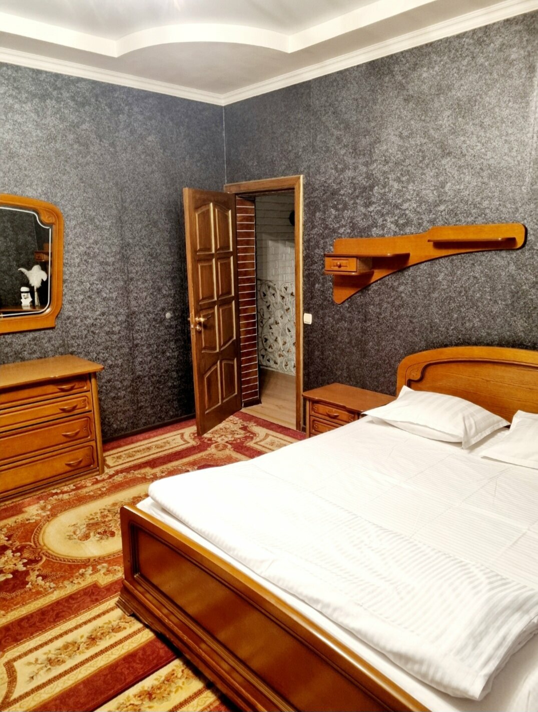 Коттедж с балконом