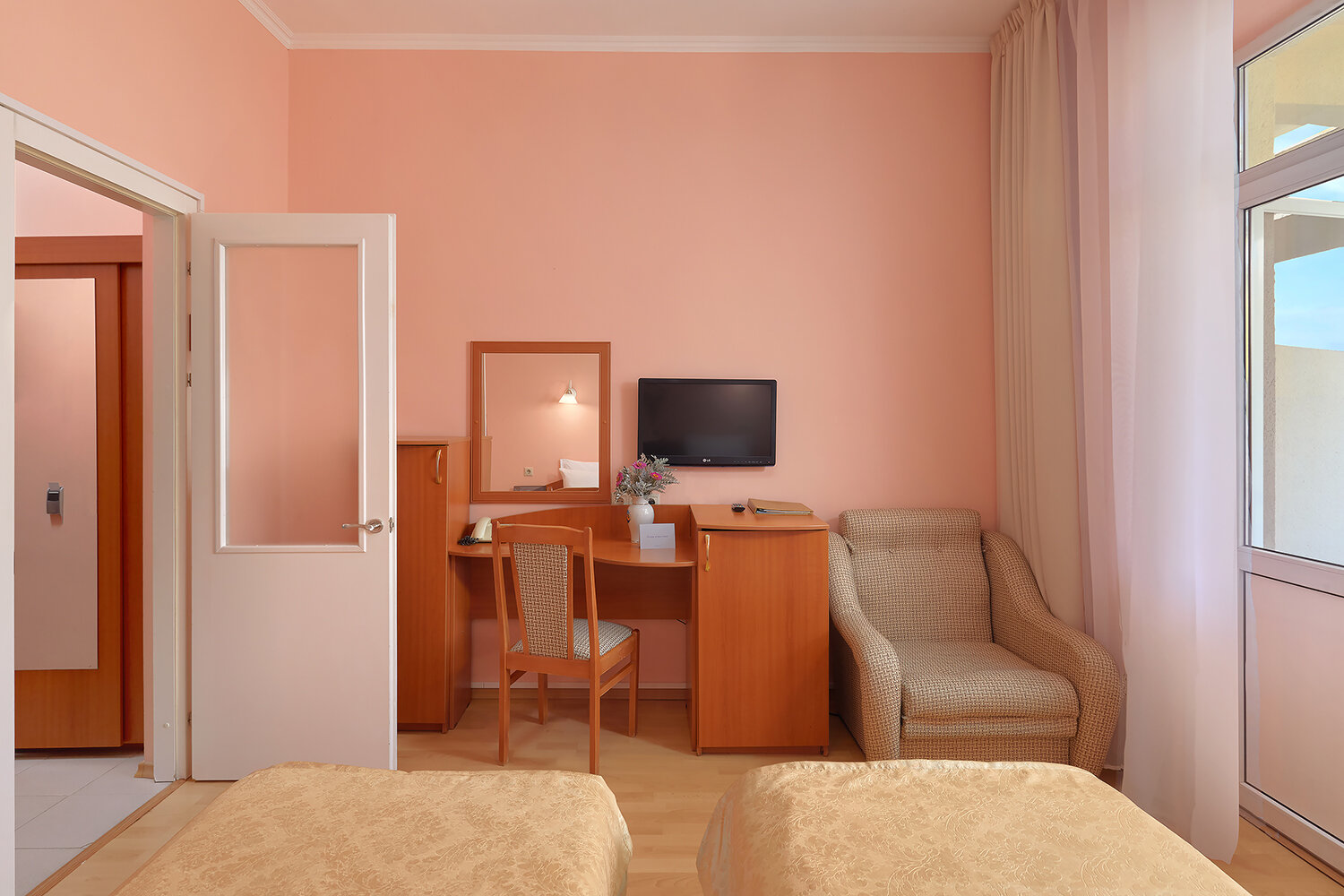 1 корп. 2-мест. вост. крыло TWIN 2-4 этаж