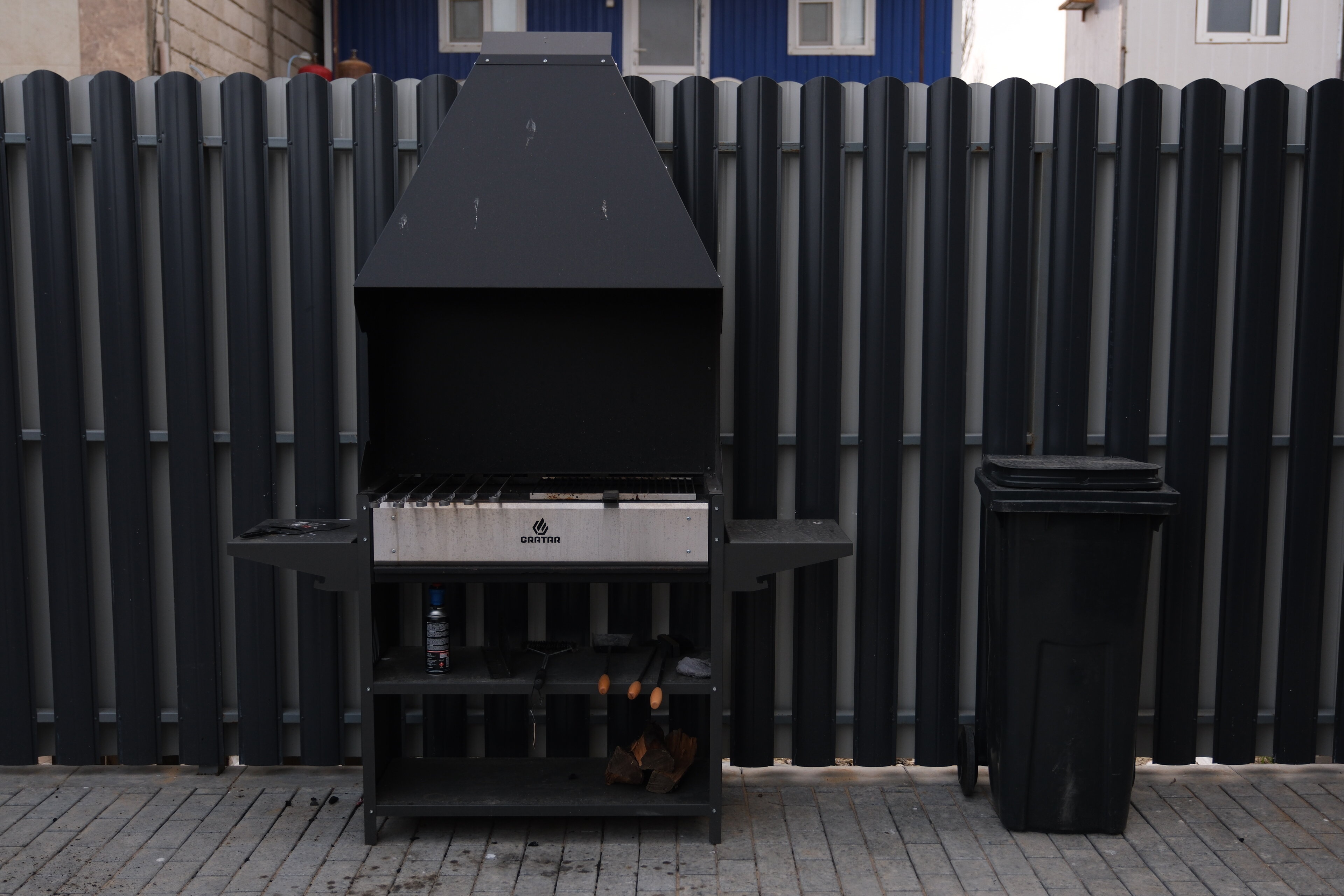 Гостевой домик с двумя двуспальными кроватями