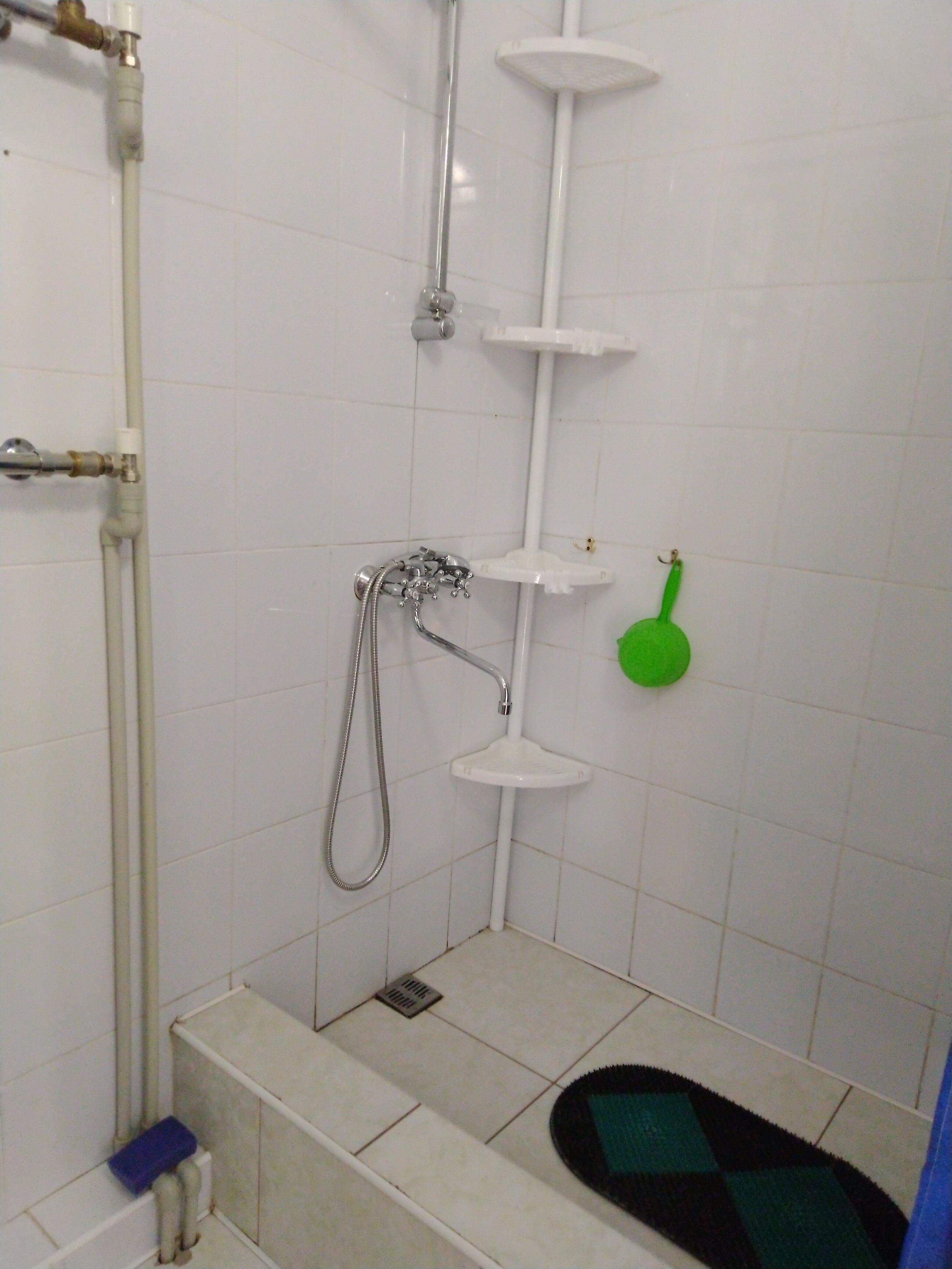 Cемейный номер с собственной ванной комнатой