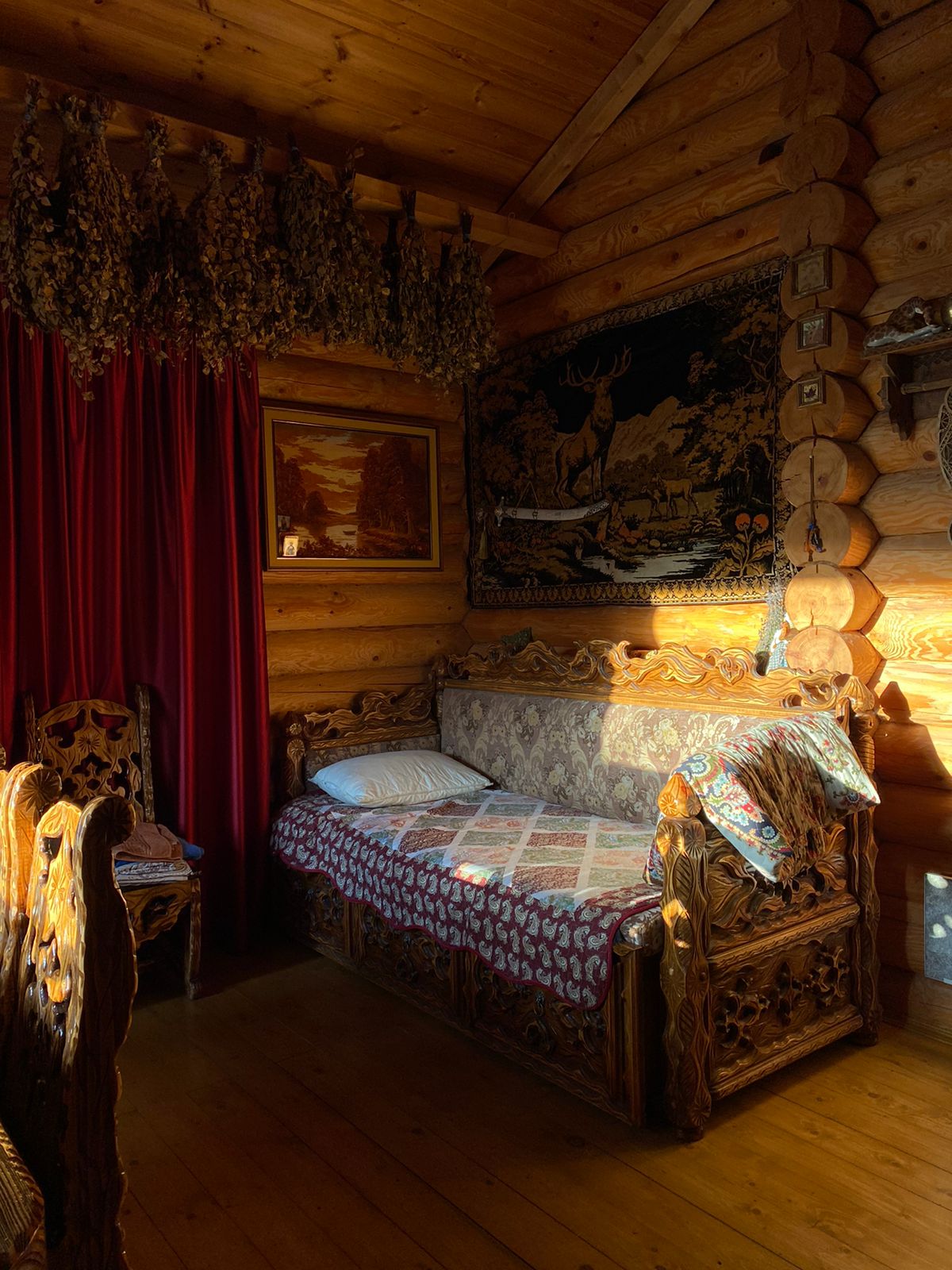 Дом с собственным бассейном