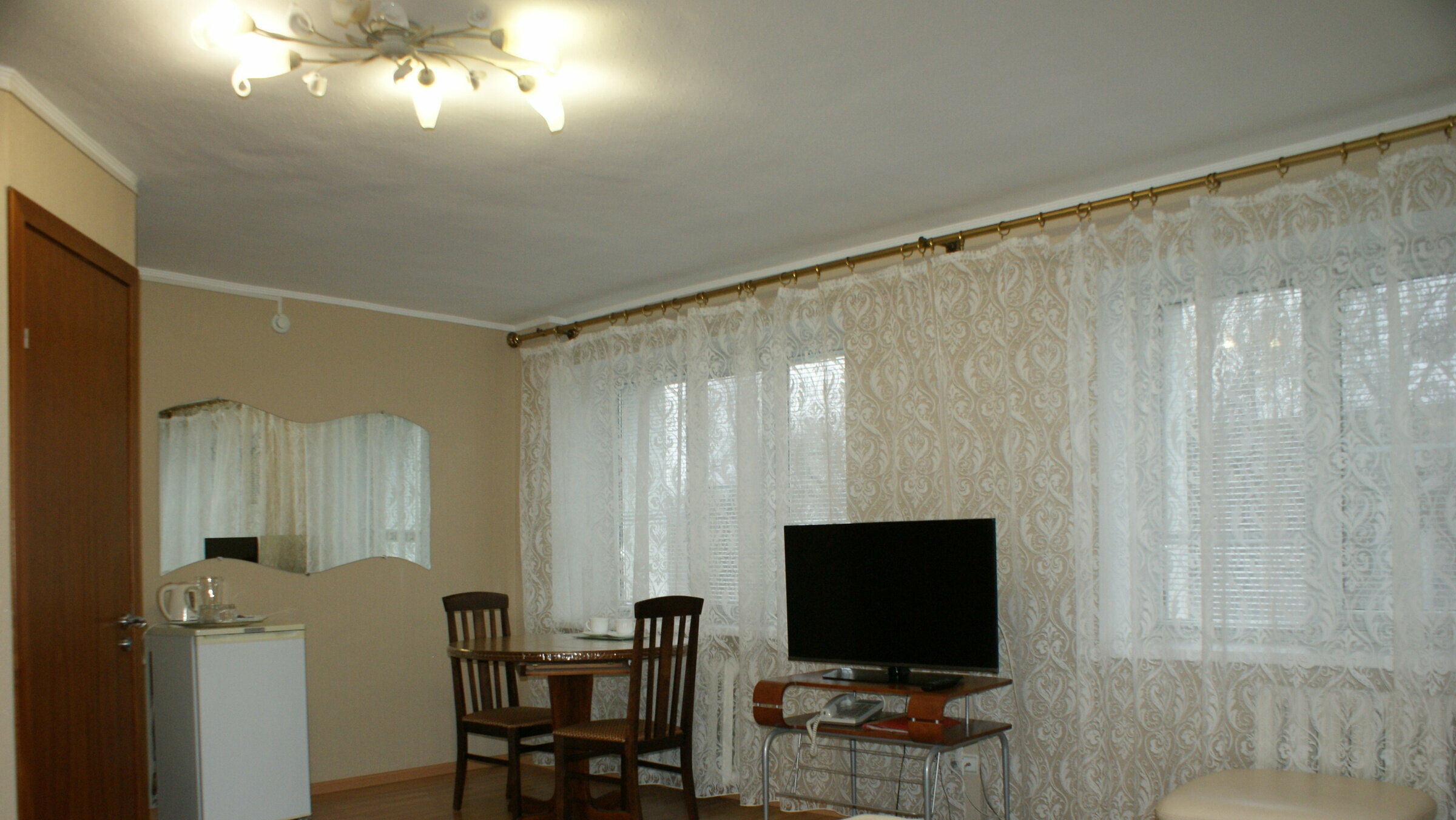 Большой двухместный номер с 1 кроватью