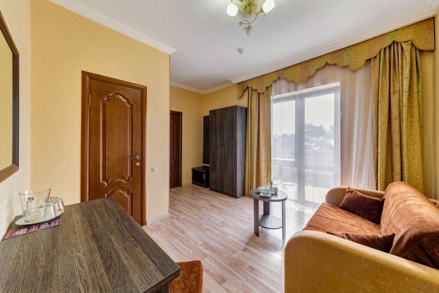 Семейный полулюкс