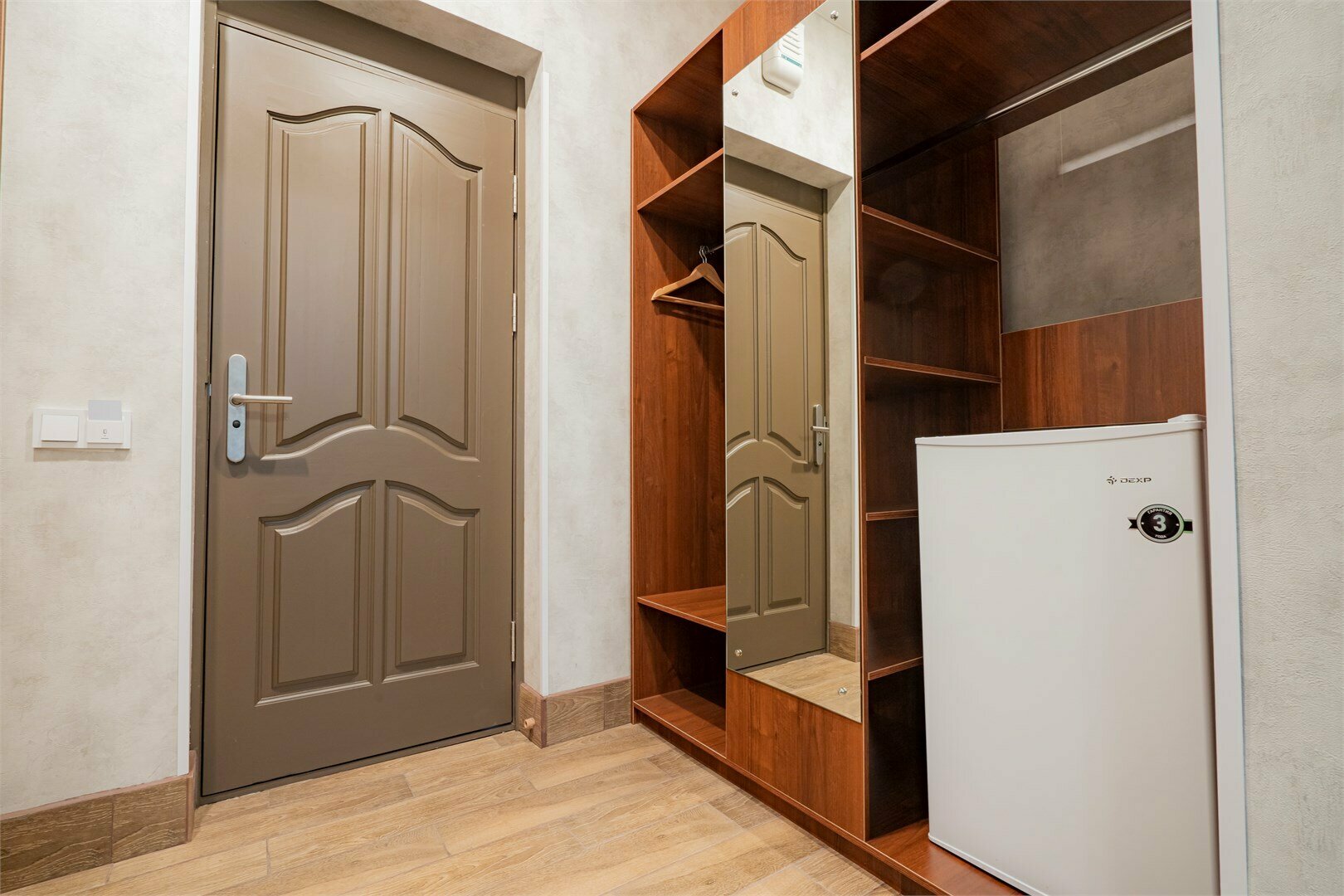 Джуниор Сьют четырехместный двухкомнатный (КОРПУС 7)