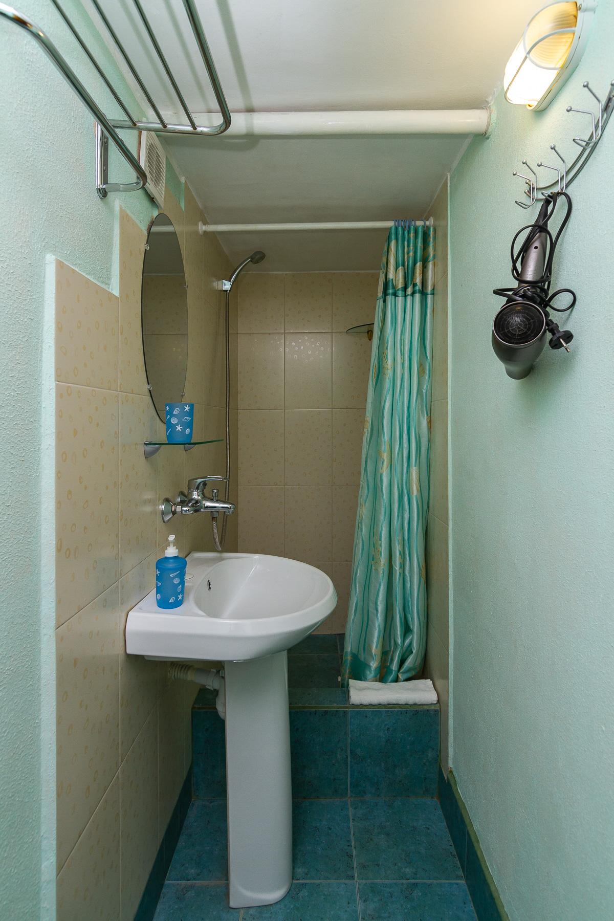 Стандартный трехместный номер