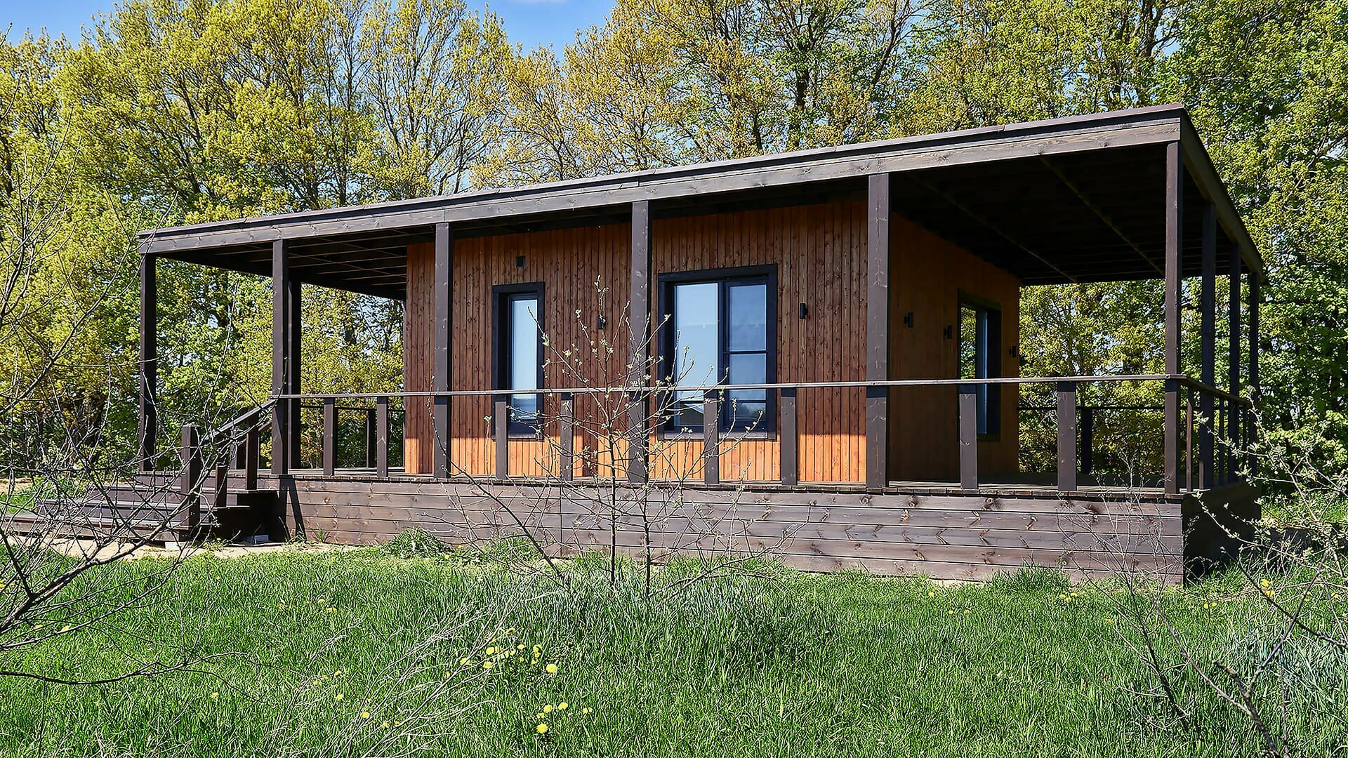 Дом с террасой