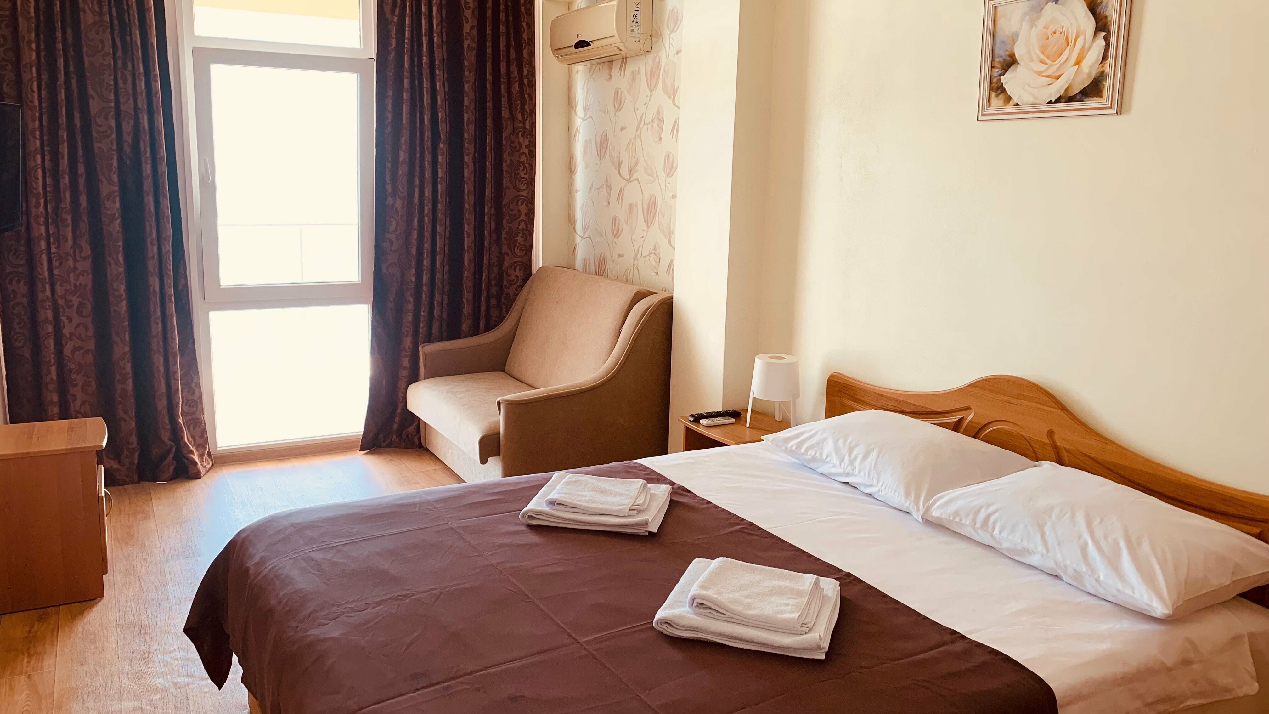 Семейный номер с видом на море