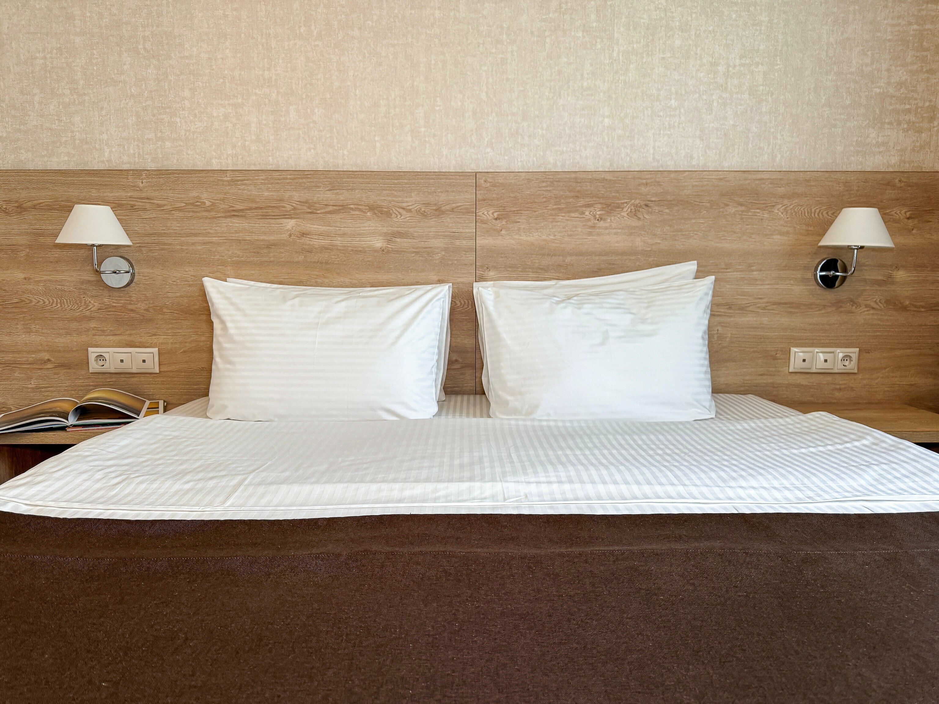 Двухместный с двуспальной кроватью стандарт