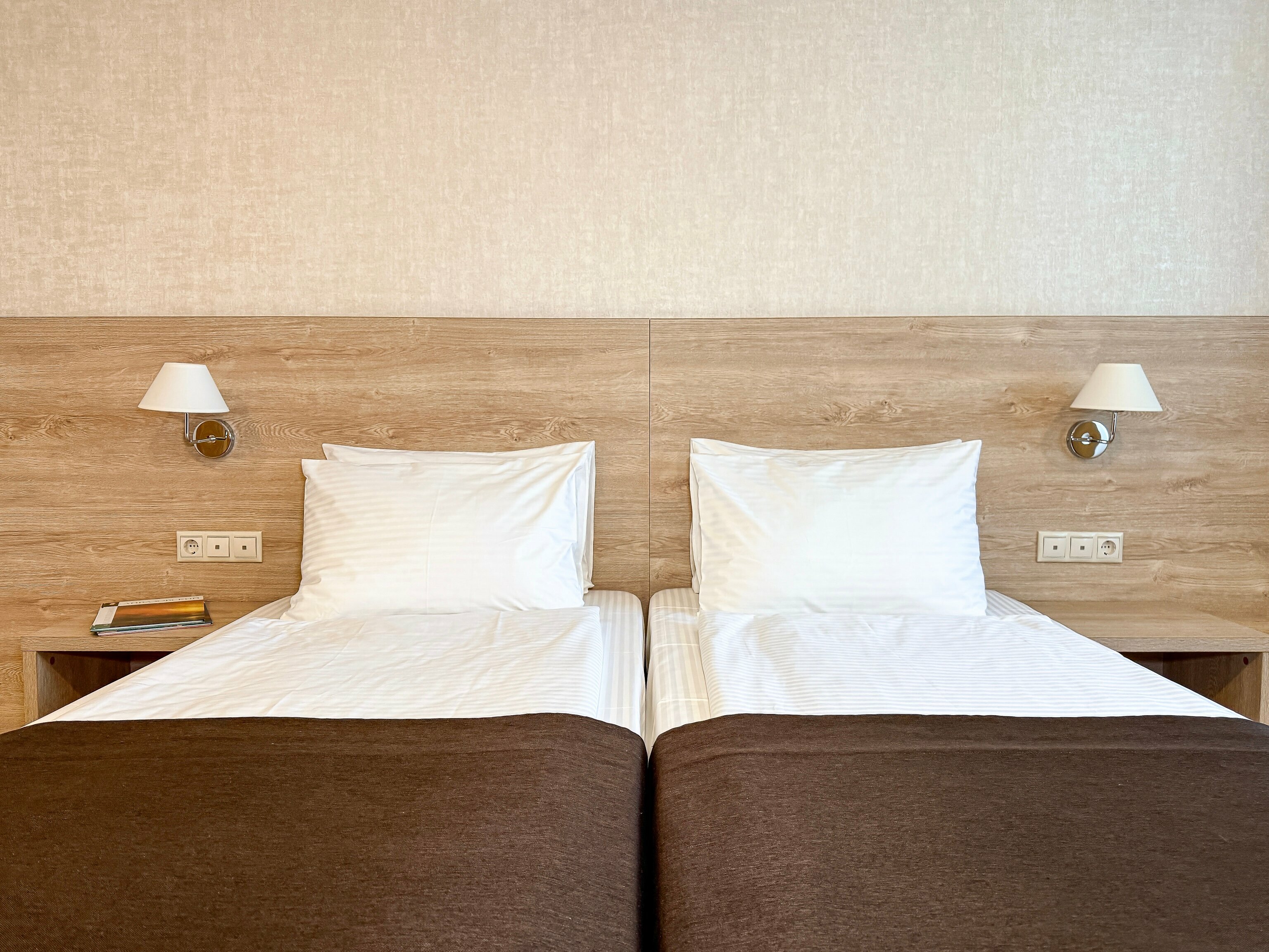 Двухместный с 2 отдельными кроватями стандарт