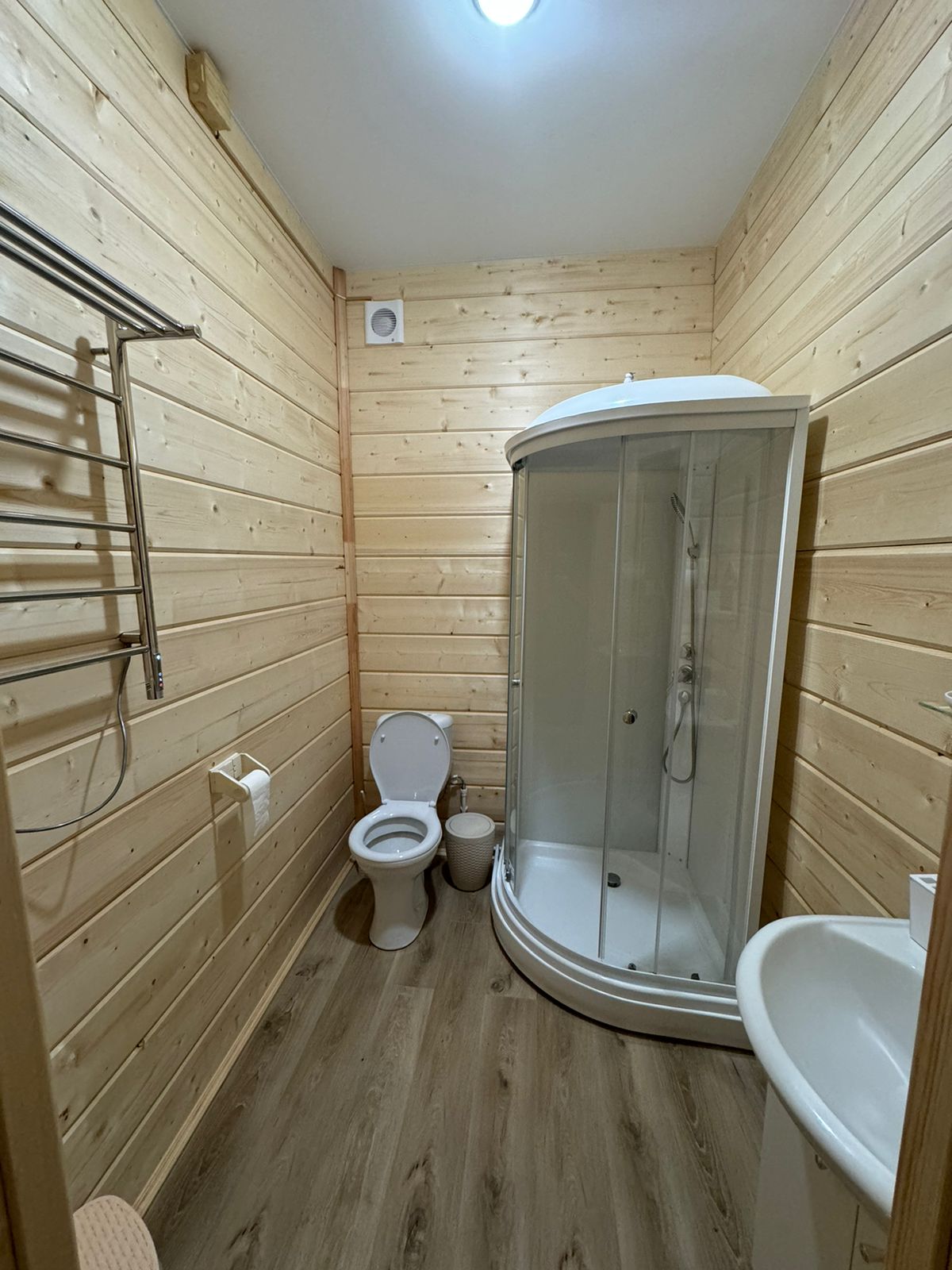 Коттедж с видом на озеро