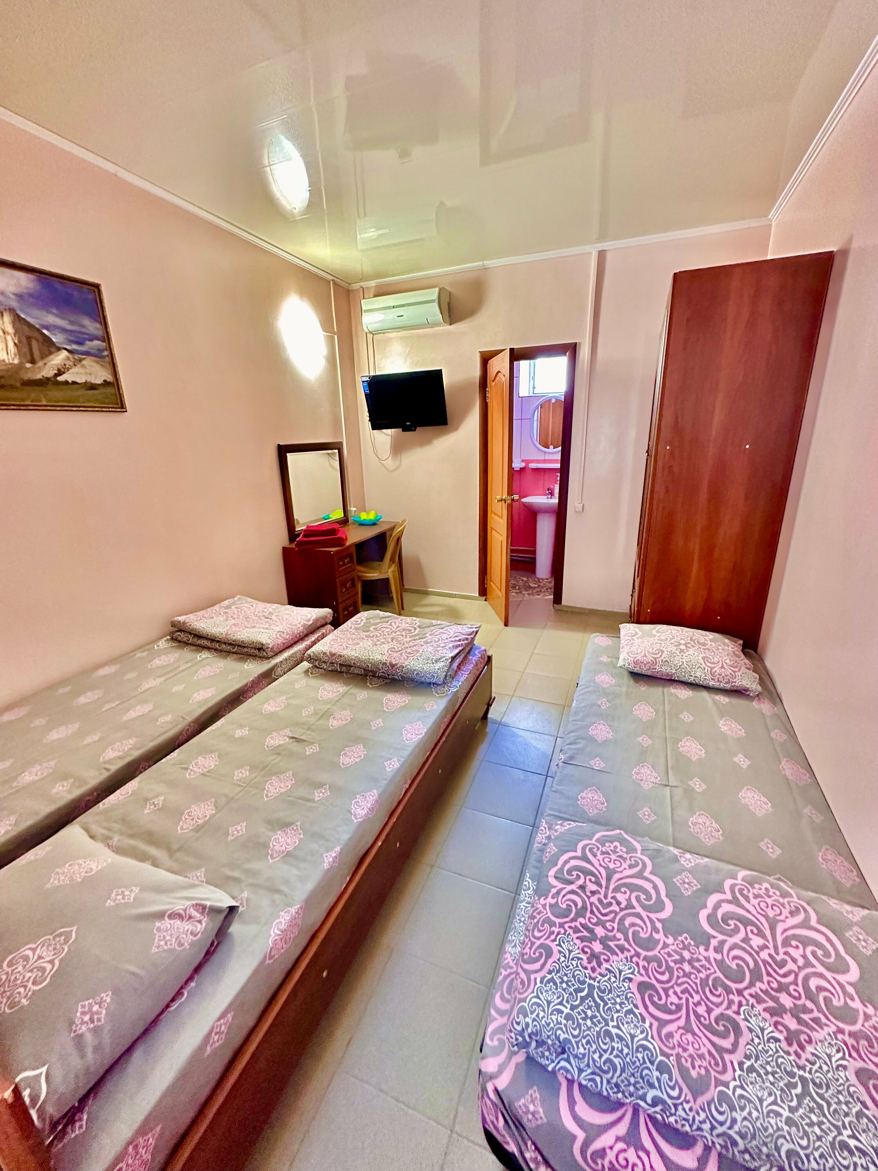 Двухместный номер с 2 отдельными кроватями и ванной