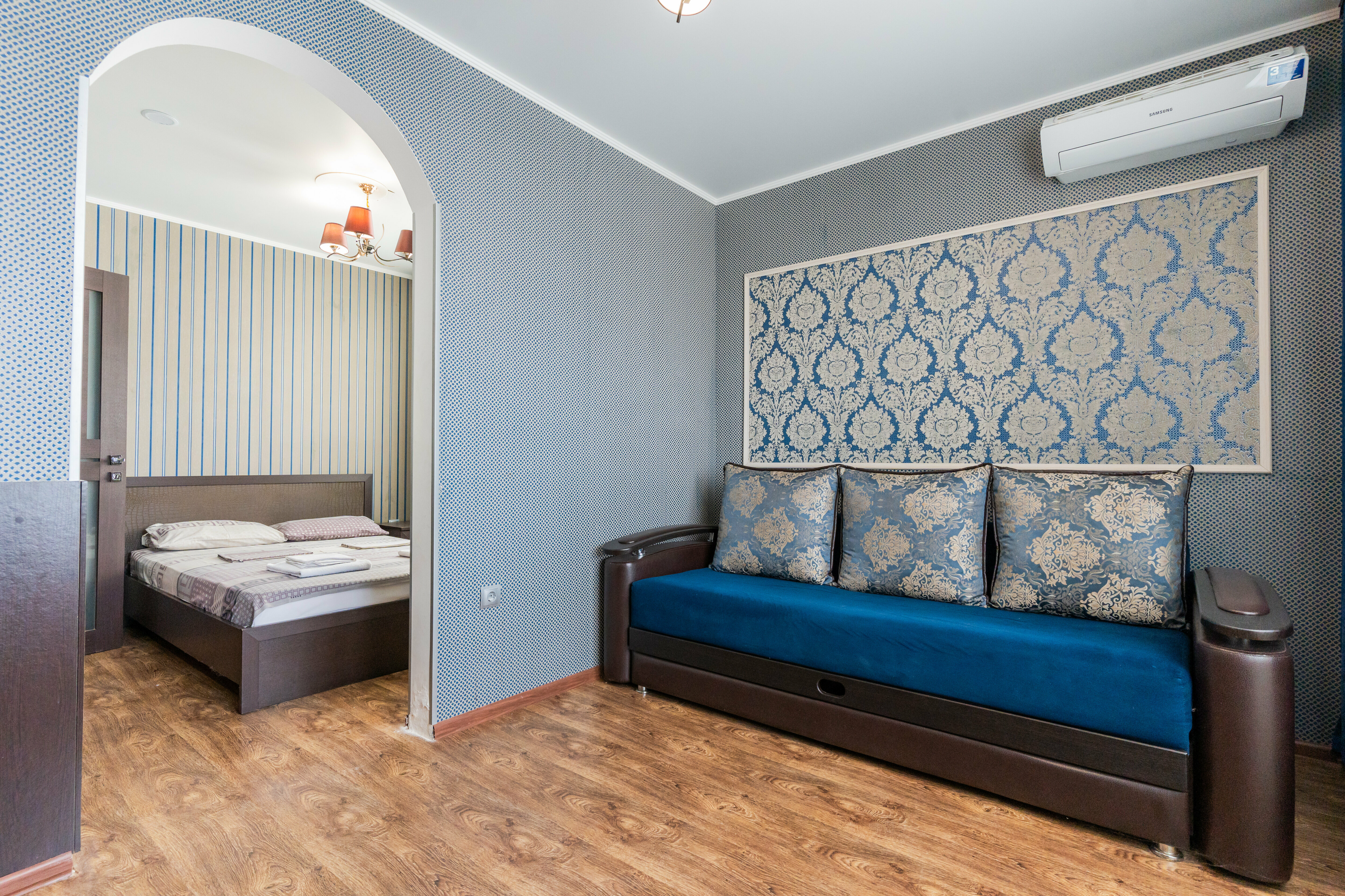 Двухкомнатный четырехместный номер с террасой