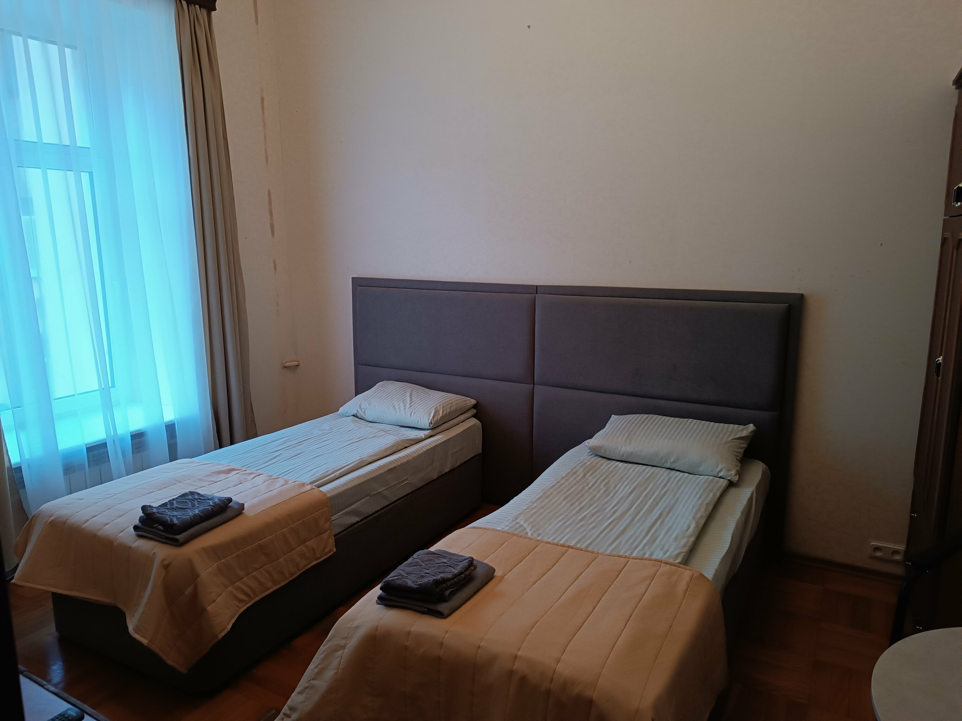 Двухместный номер с общим санузлом на Чайковского 24