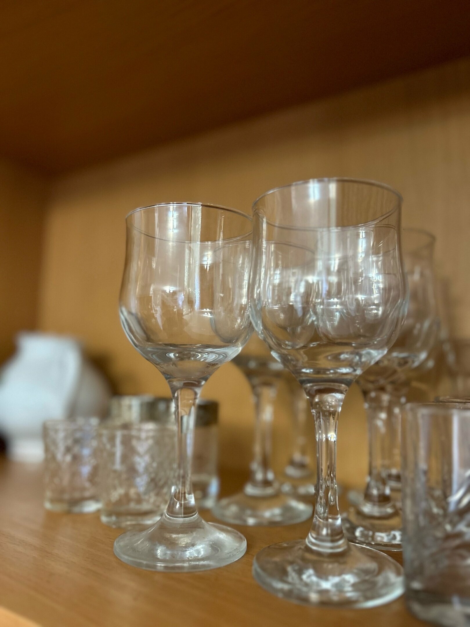 Дом-полублаг с двумя спальнями и кухней (общий благоустроенный санузел на территории)