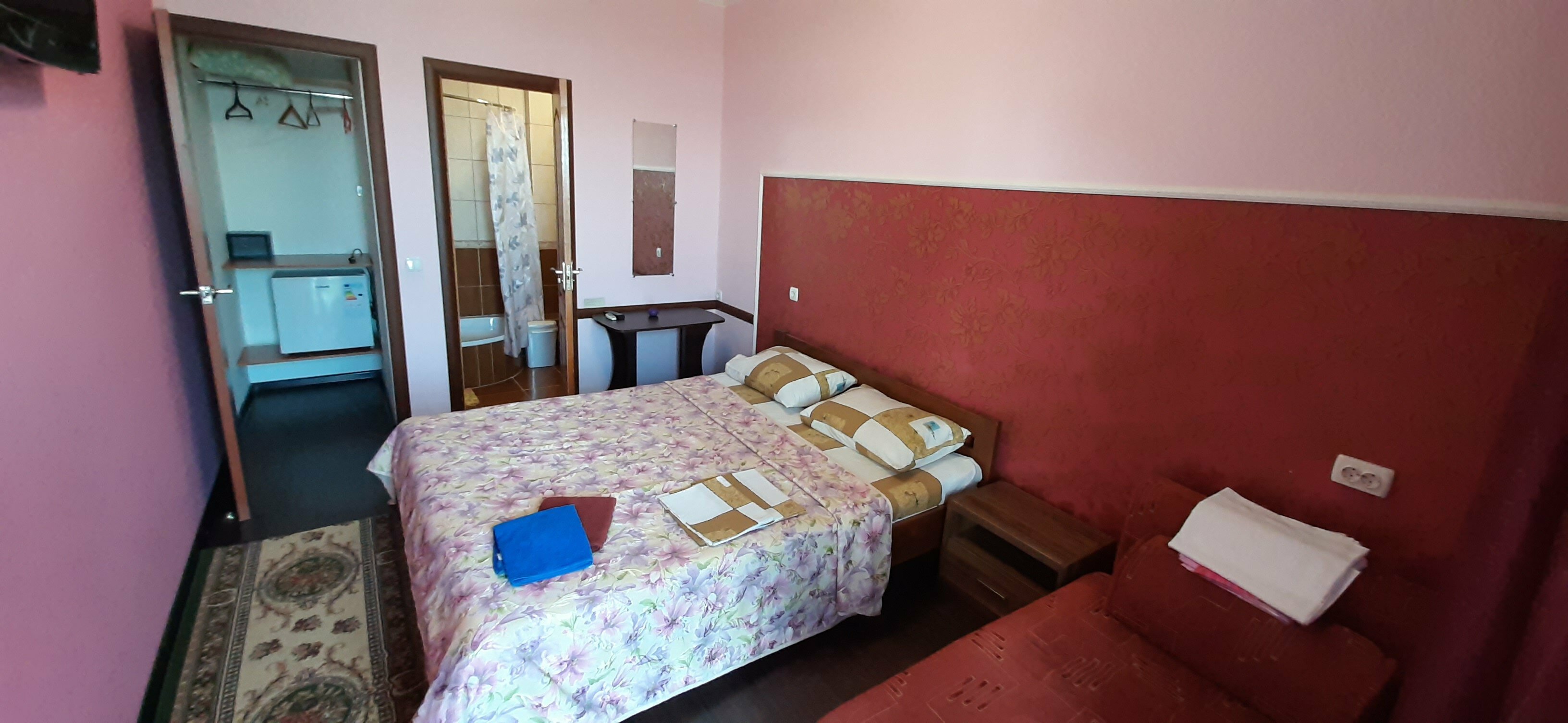 Номер Делюкс