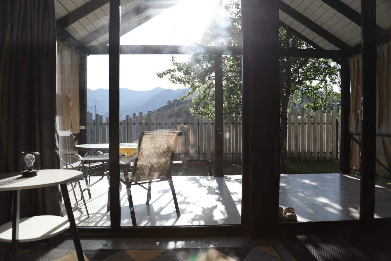 Дом с видом на горы