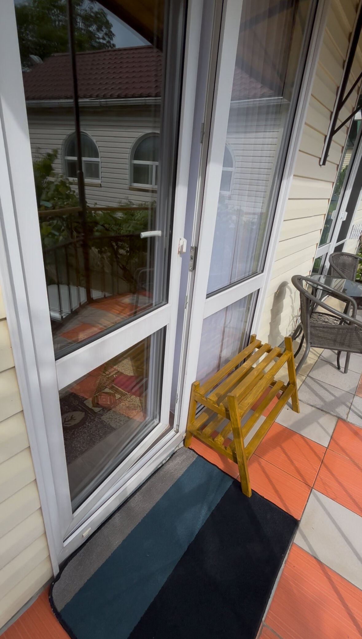 Двухкомнатный номер с балконом и отдельным входом