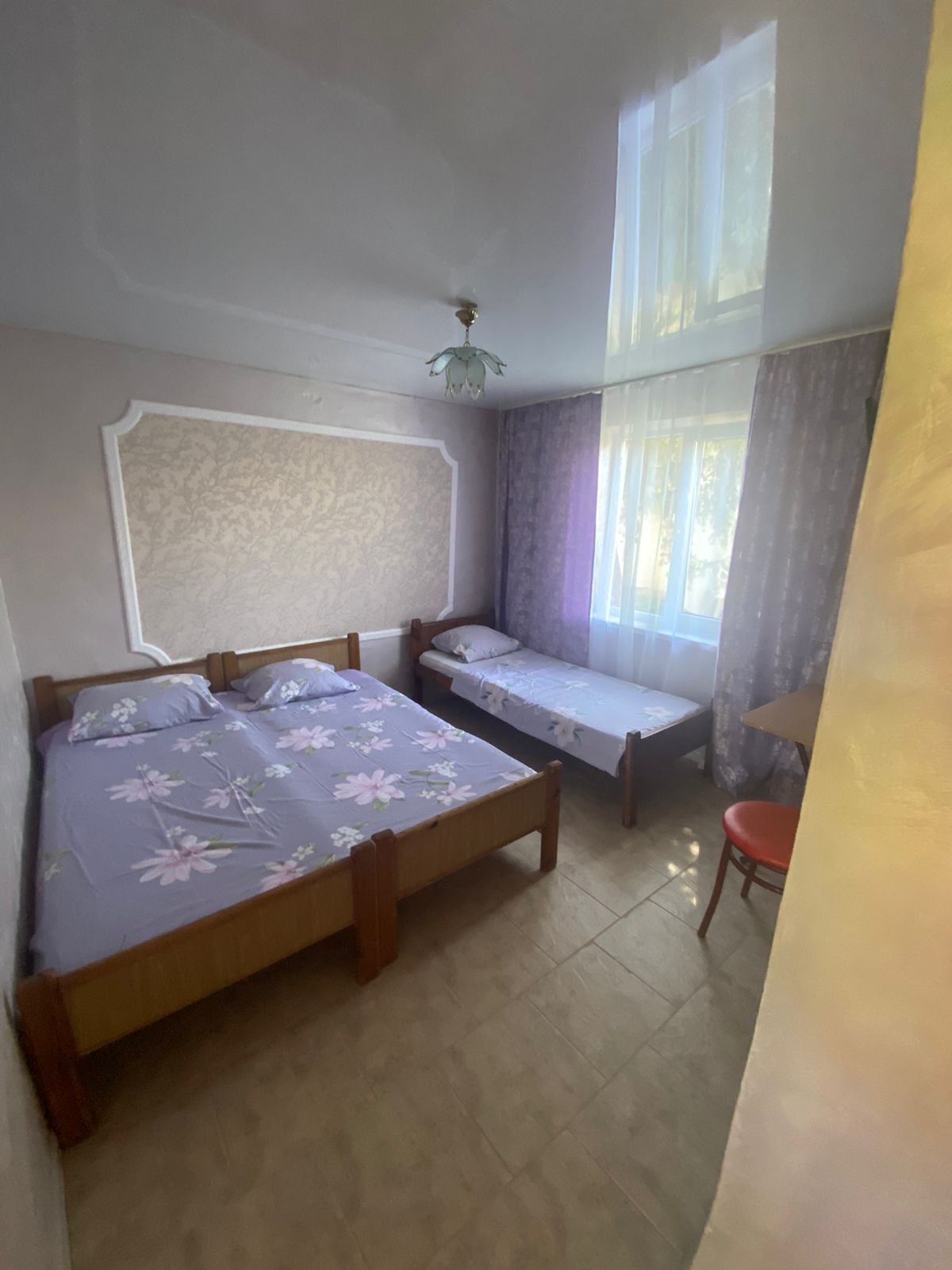 Трехместный номер «Комфорт» с душем